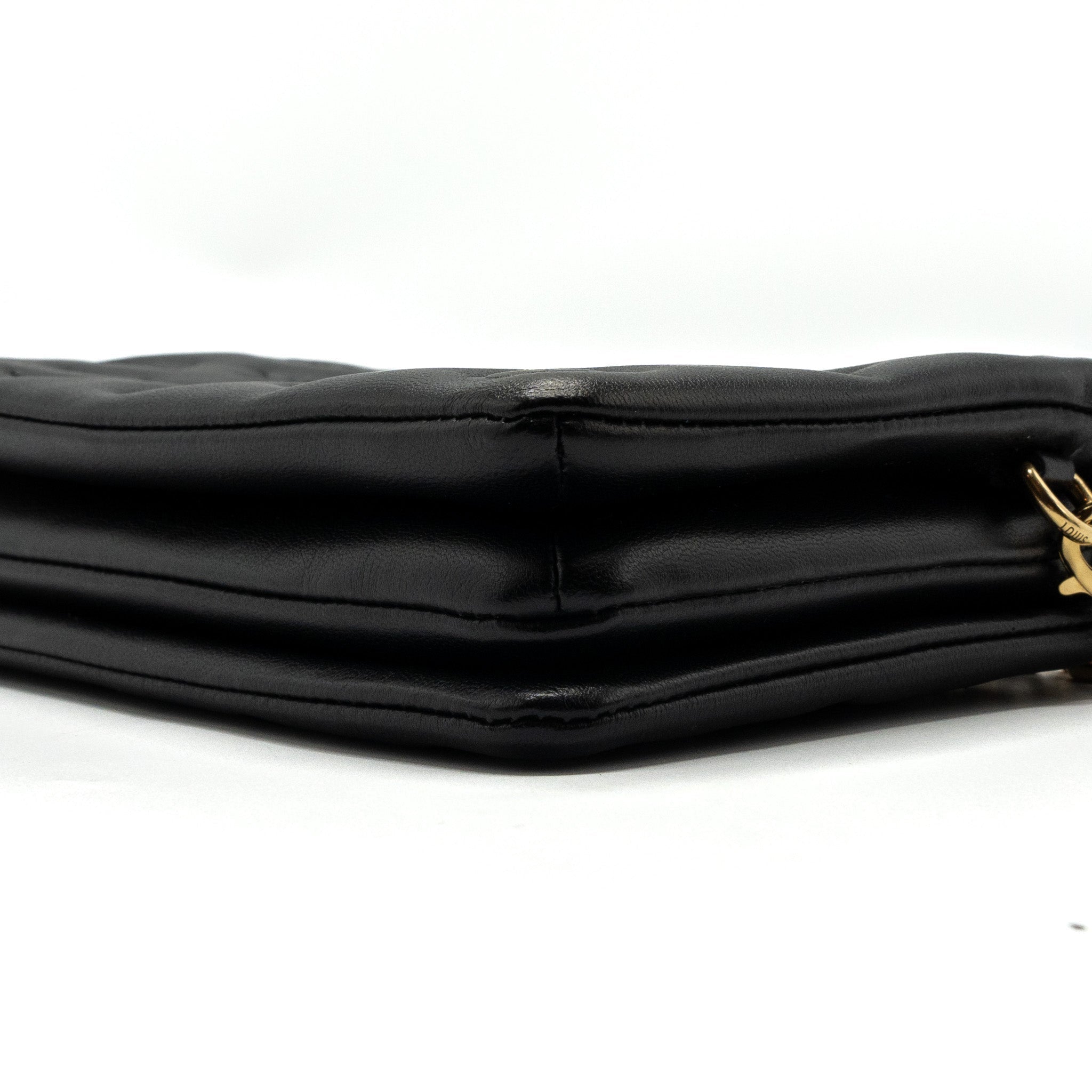 louis-vuitton-pochette-coussin-lambskin-ghw