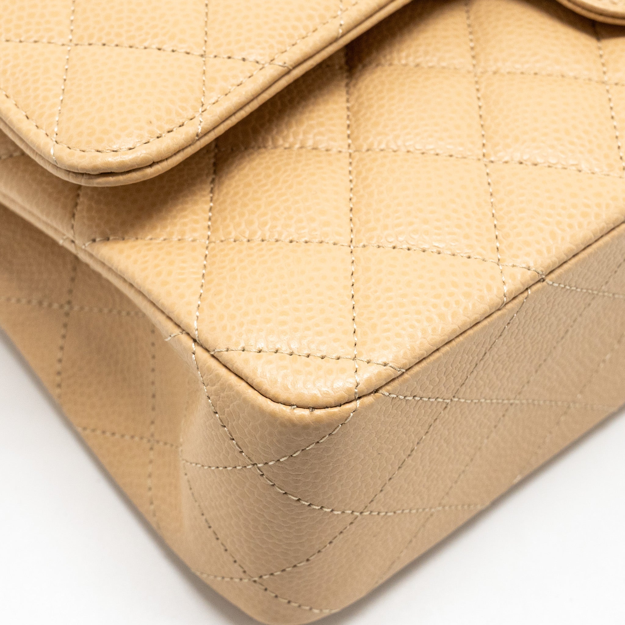 chanel-medium-classic-double-flap-bag-caviar-beige-ghwmicrochip