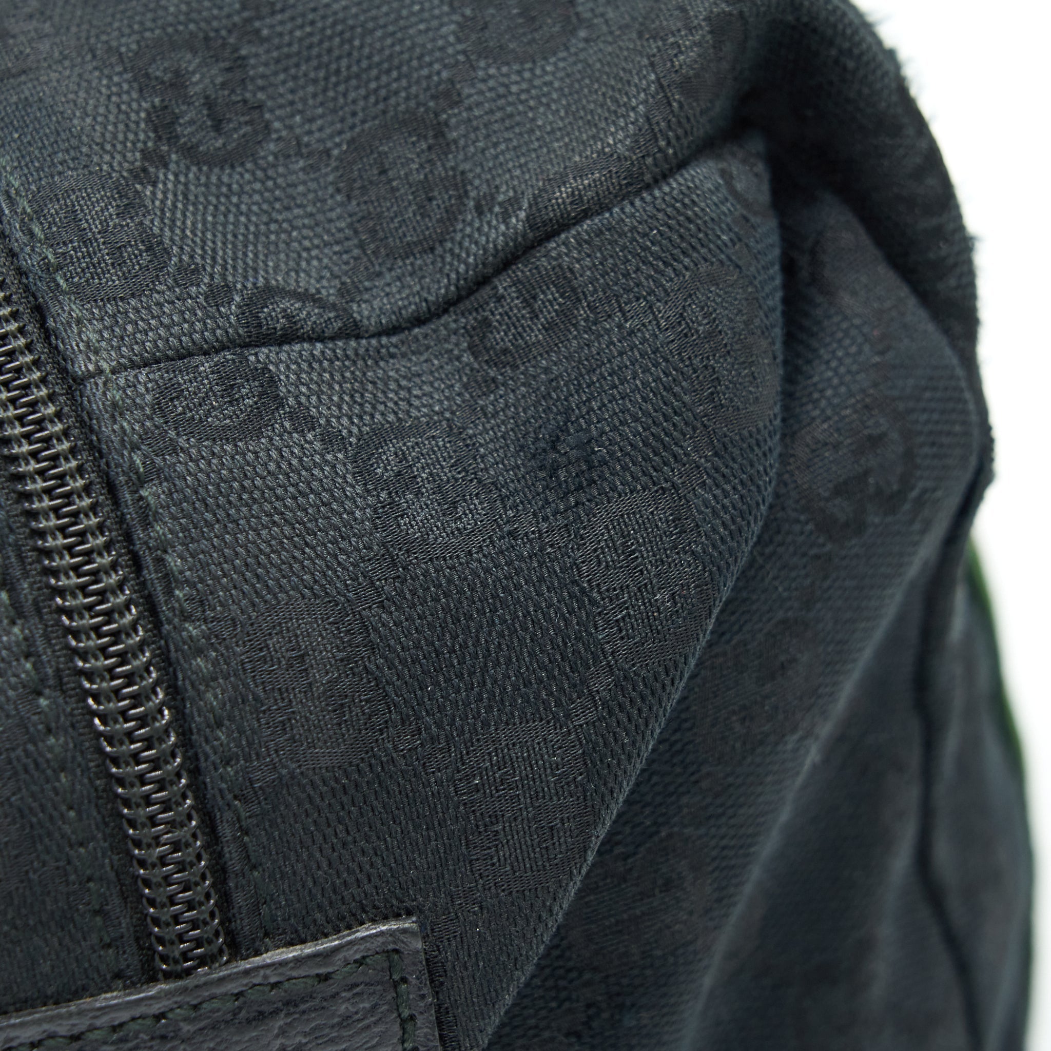 gucci-tote-fabric-gg-supreme-black