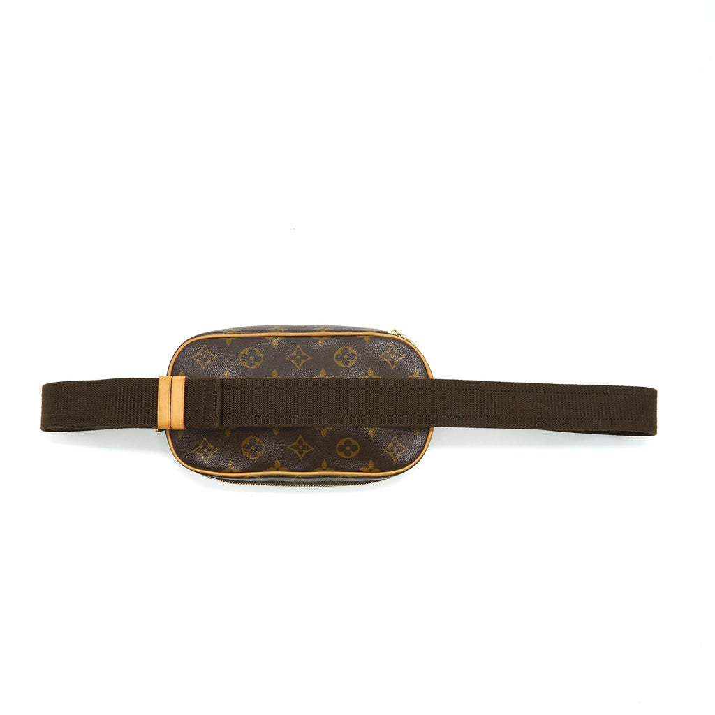 louis-vuitton-vintage-pochette-gange-crossbody-bum-bag-1