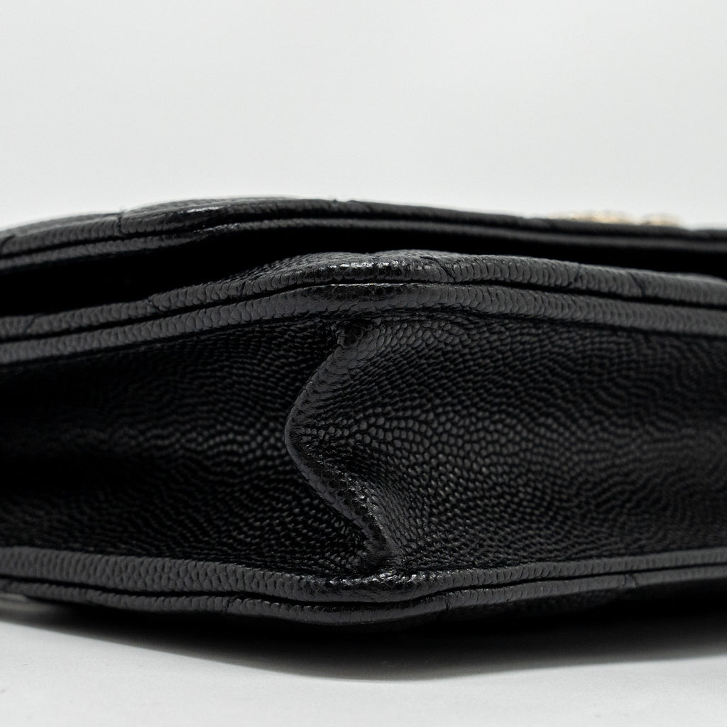 chanel-wallet-on-chain-black