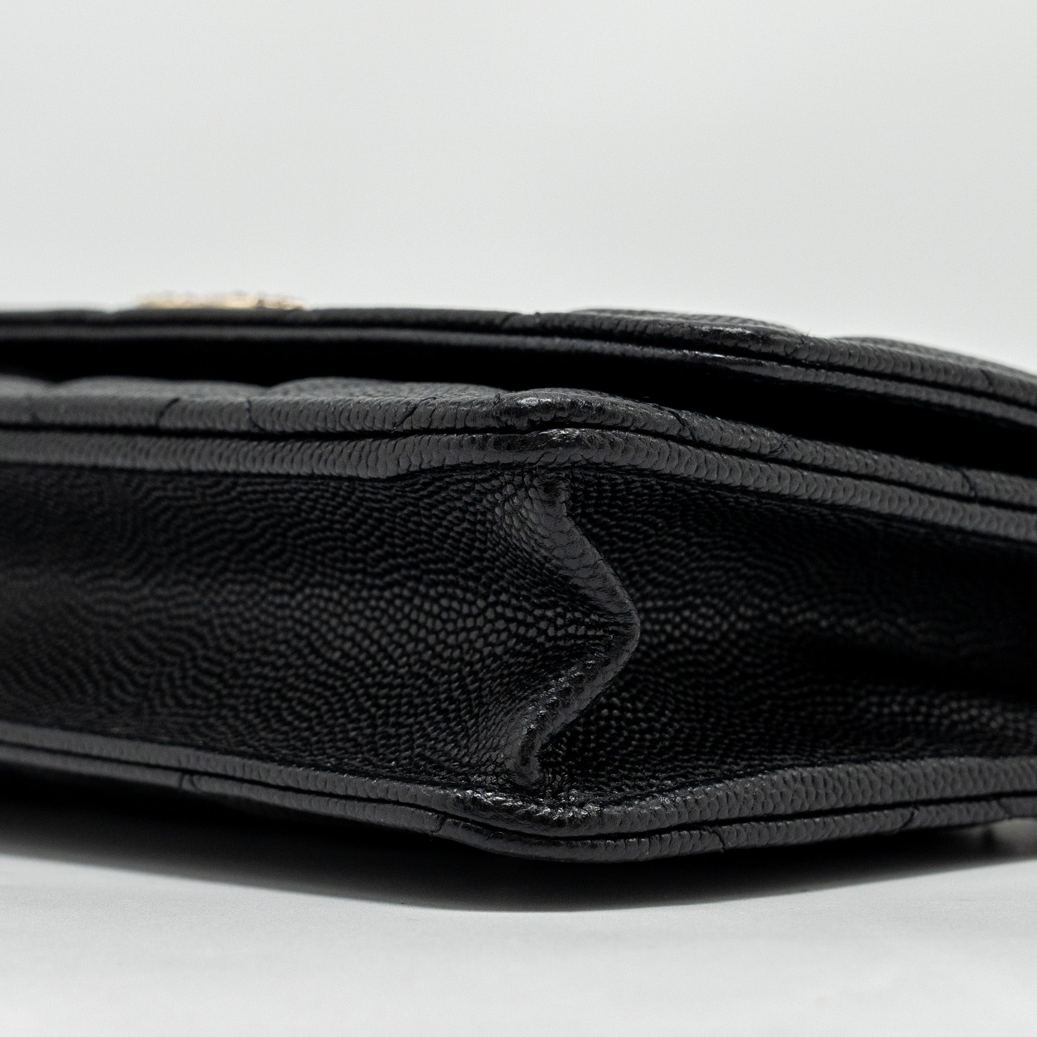 chanel-wallet-on-chain-black
