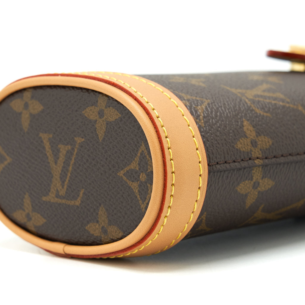 louis-vuitton-fold-me-pouch-monogram-canvas-ghw-1