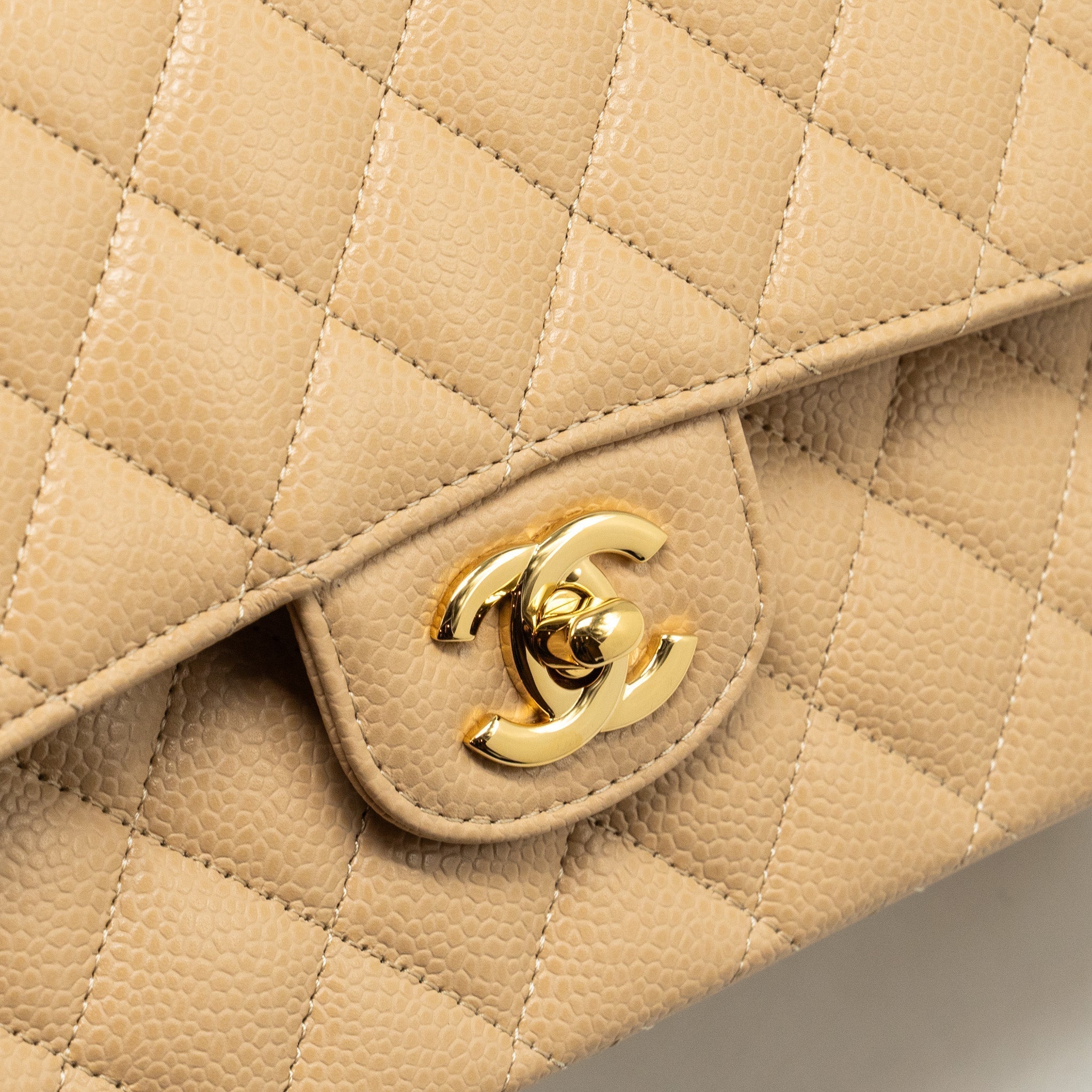 chanel-medium-classic-double-flap-bag-caviar-beige-ghwmicrochip