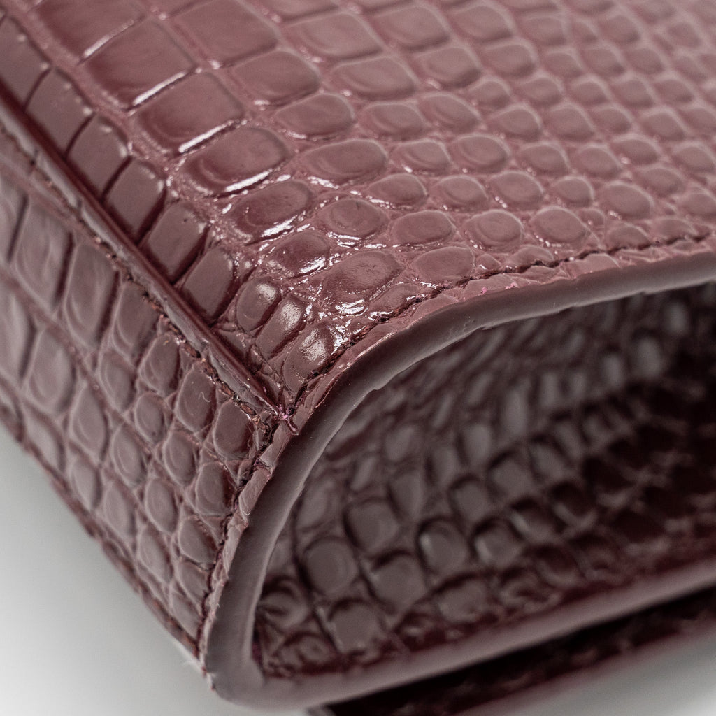 saint-laurent-ysl-kate-bag-croc-embossed-calfskin-burgundy-shw