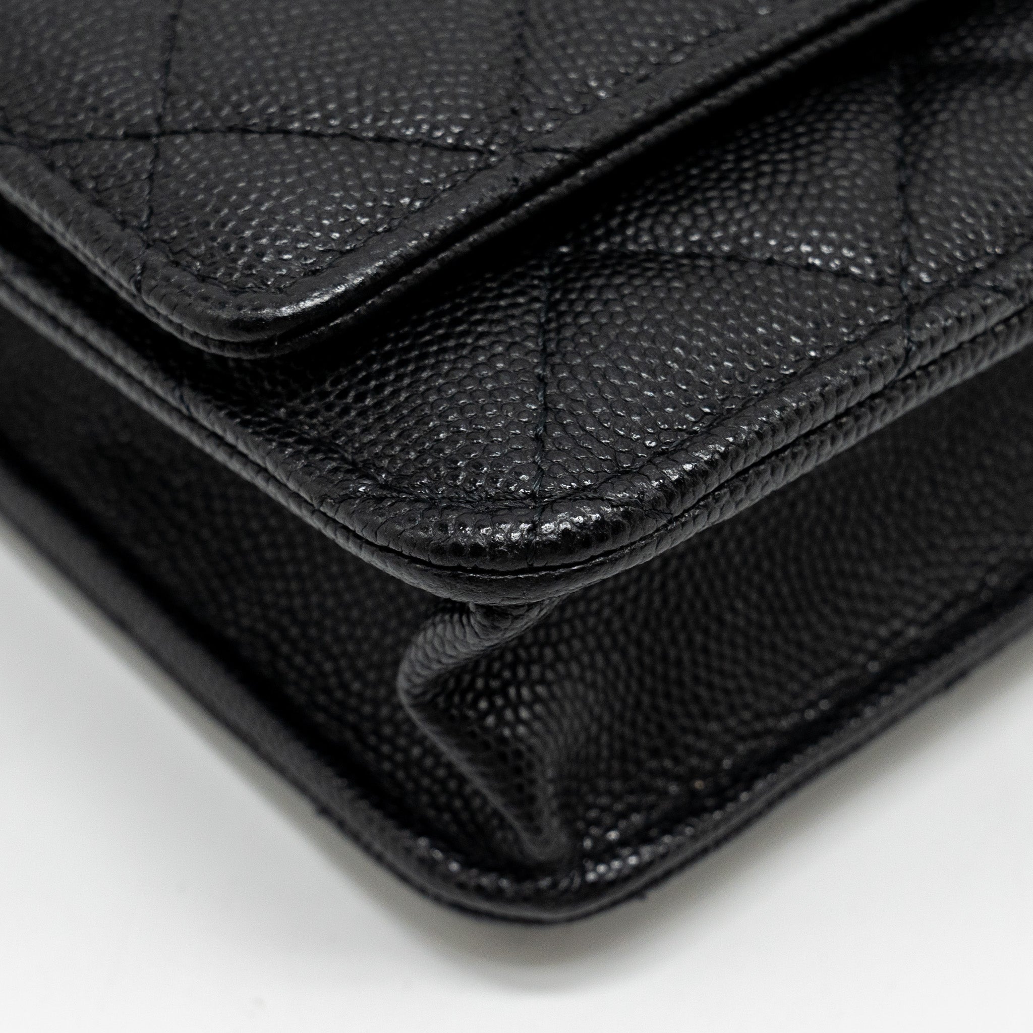 chanel-wallet-on-chain-black