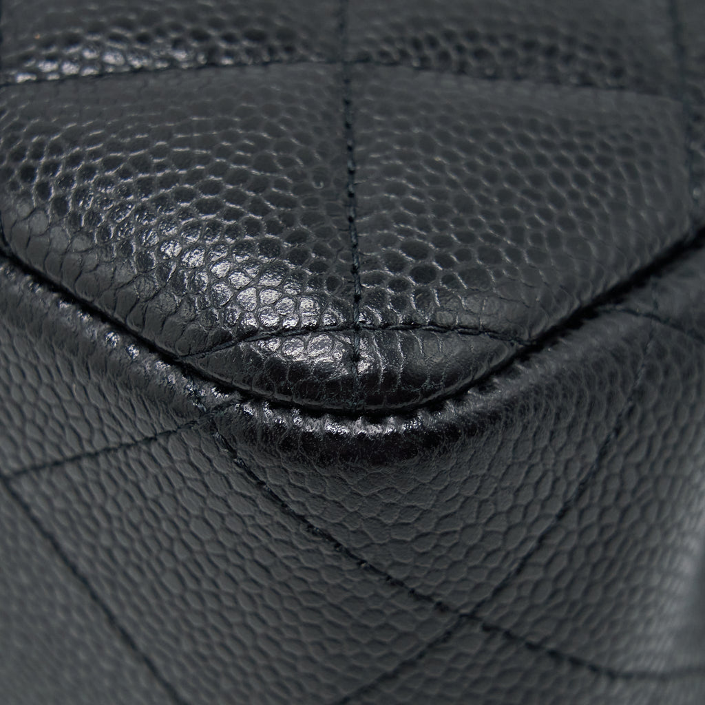 chanel-classic-jumbo-double-flap-bag-caviar-black-lghw