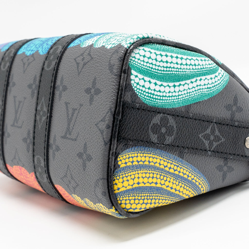louis-vuitton-x-yayoi-kusama-keepall-bandouliere-25-pumpkin-multicoloured-monogram-canvas-shw