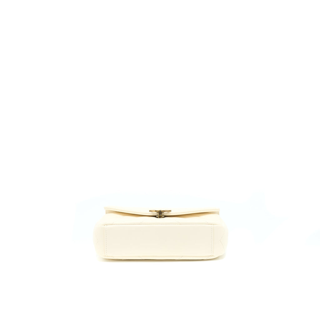 chanel-envelop-chevron-flap-bag-white-with-ruthenium-gold-hardware