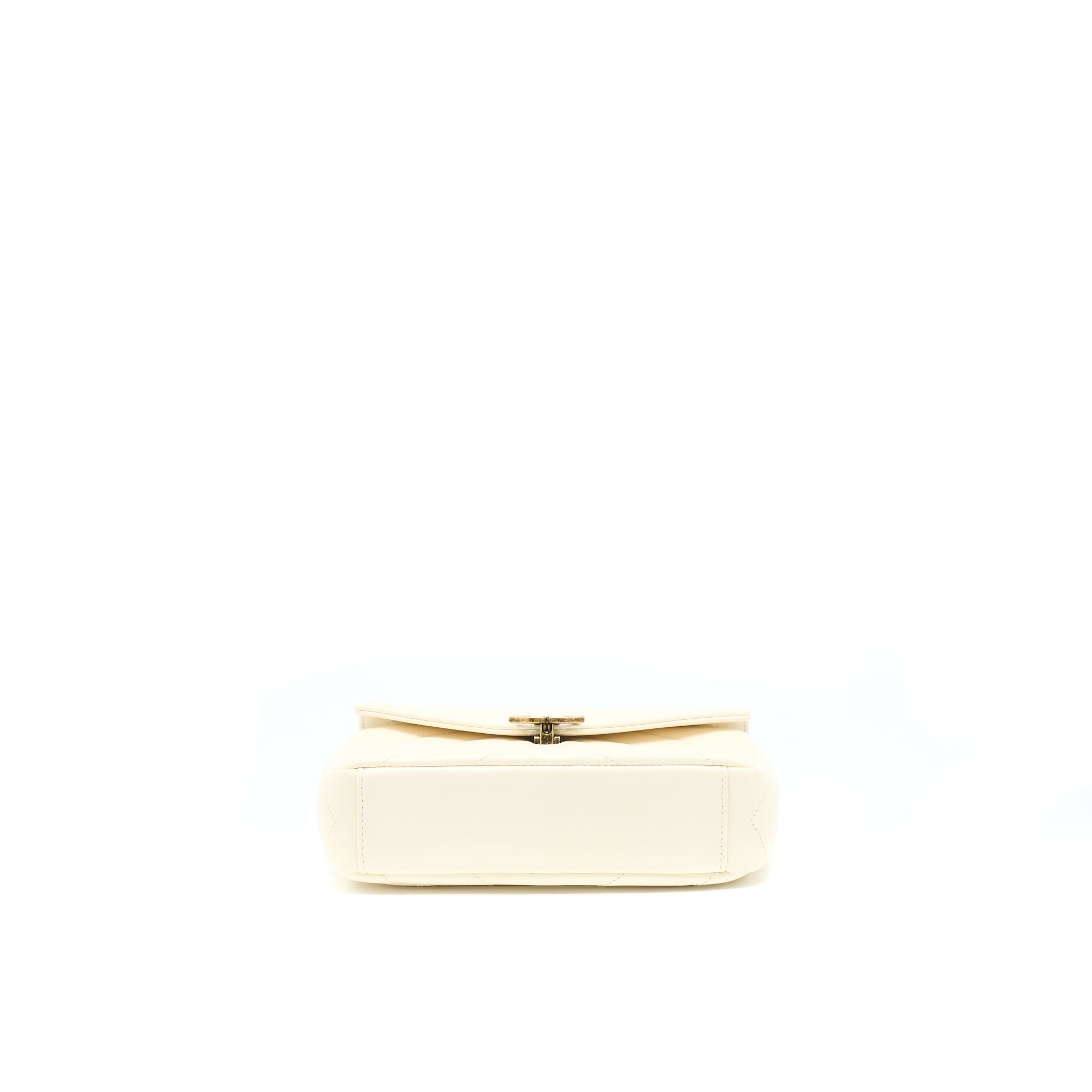 chanel-envelop-chevron-flap-bag-white-with-ruthenium-gold-hardware