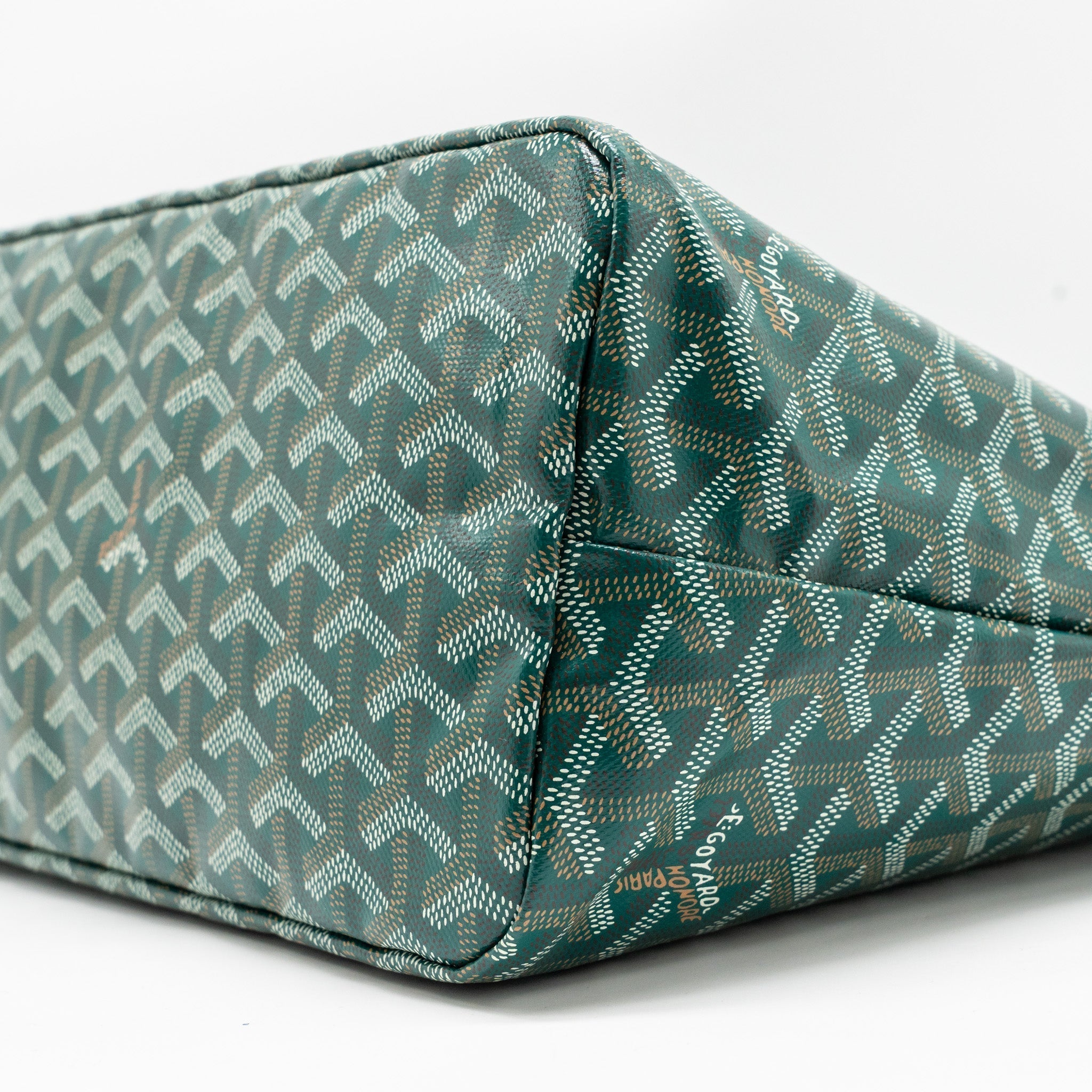 goyard-boheme-hobo-bag-goyardine-canvas-green-shw-copy