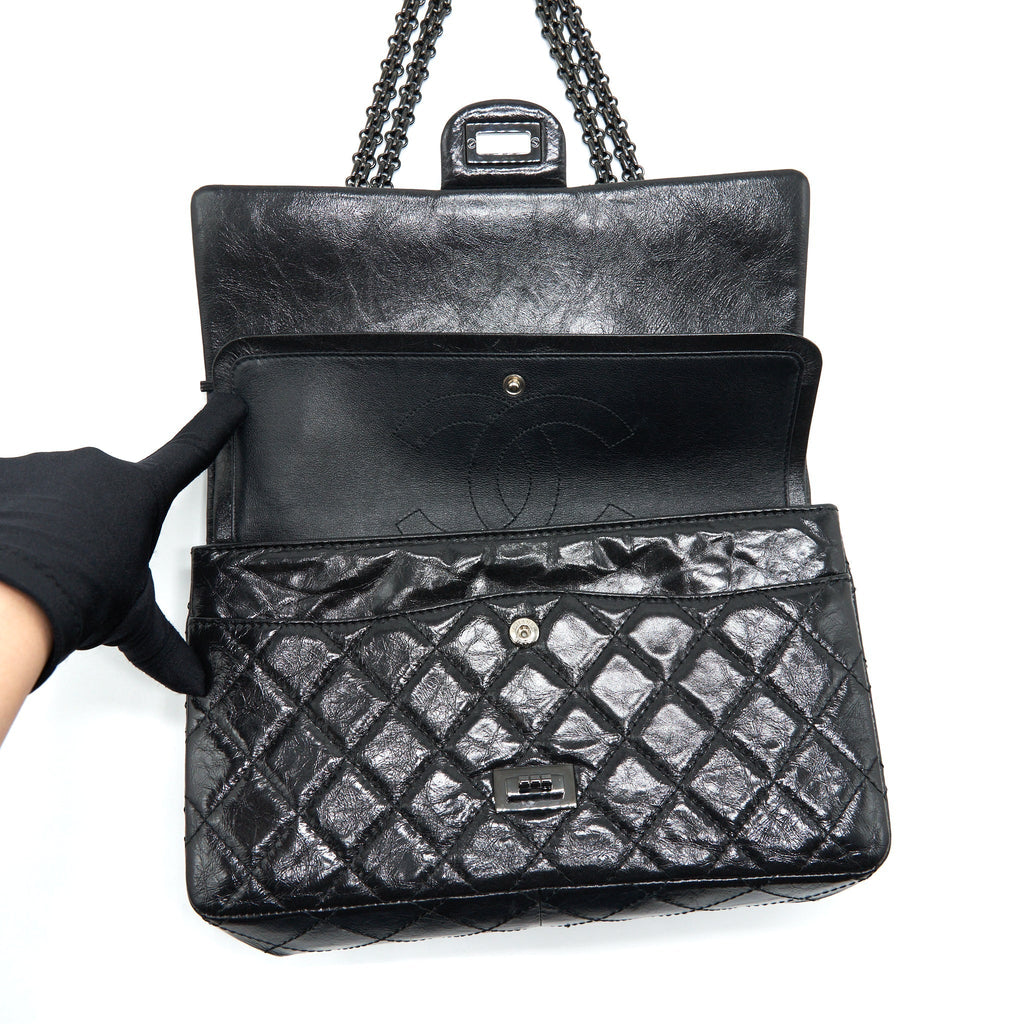 chanel-2-55-226-reissue-aged-calfskin-so-black