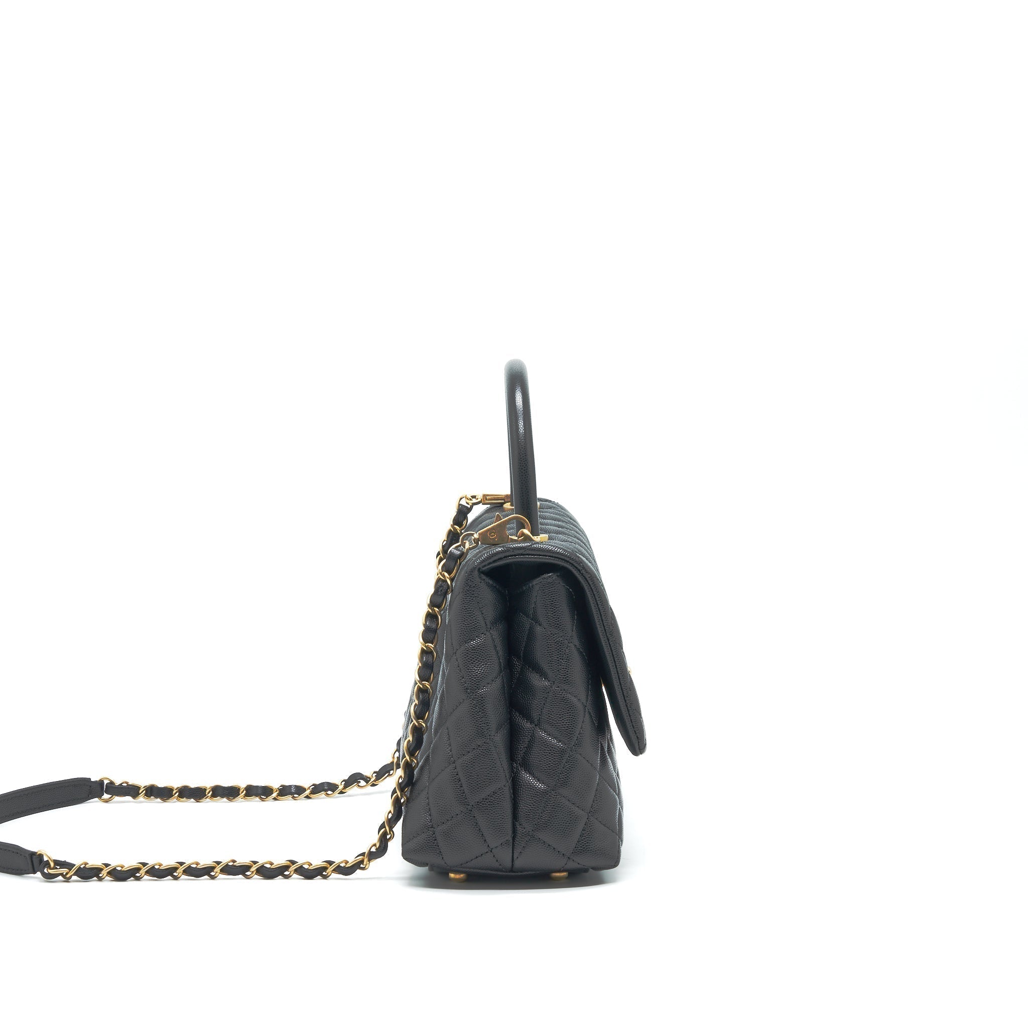 chanel-coco-handle-medium-in-caviar-black