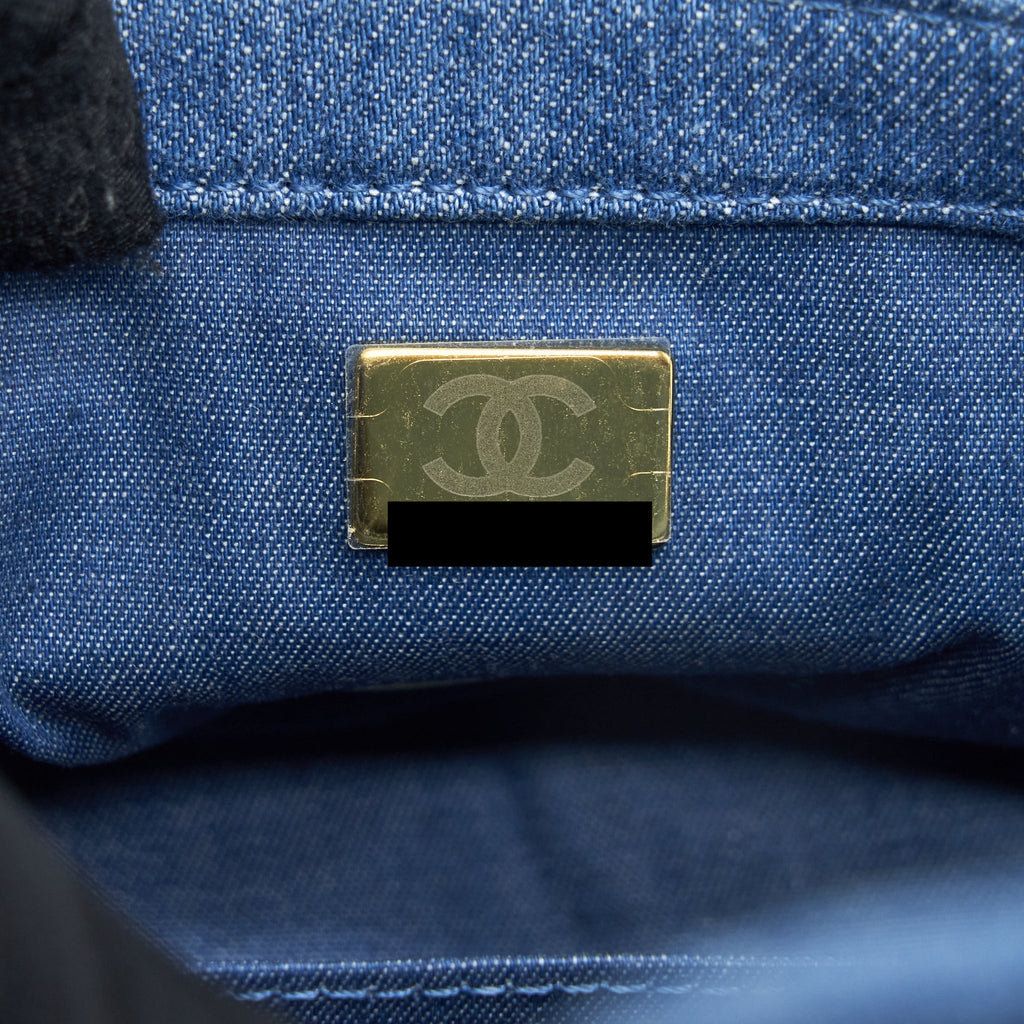 chanel-pearl-crush-mini-rectangular-flap-bag-denim-blue-ghw-microchip