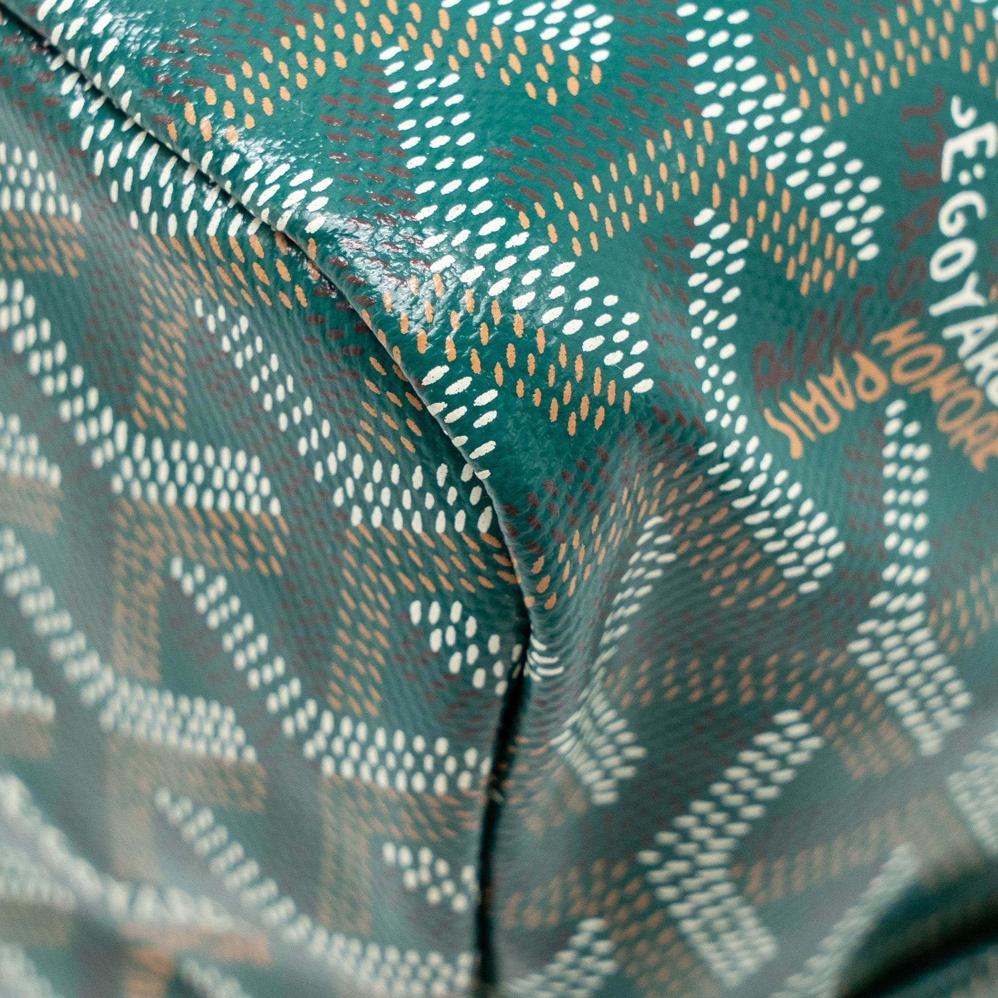 goyard-boheme-hobo-bag-goyardine-canvas-green-shw-copy