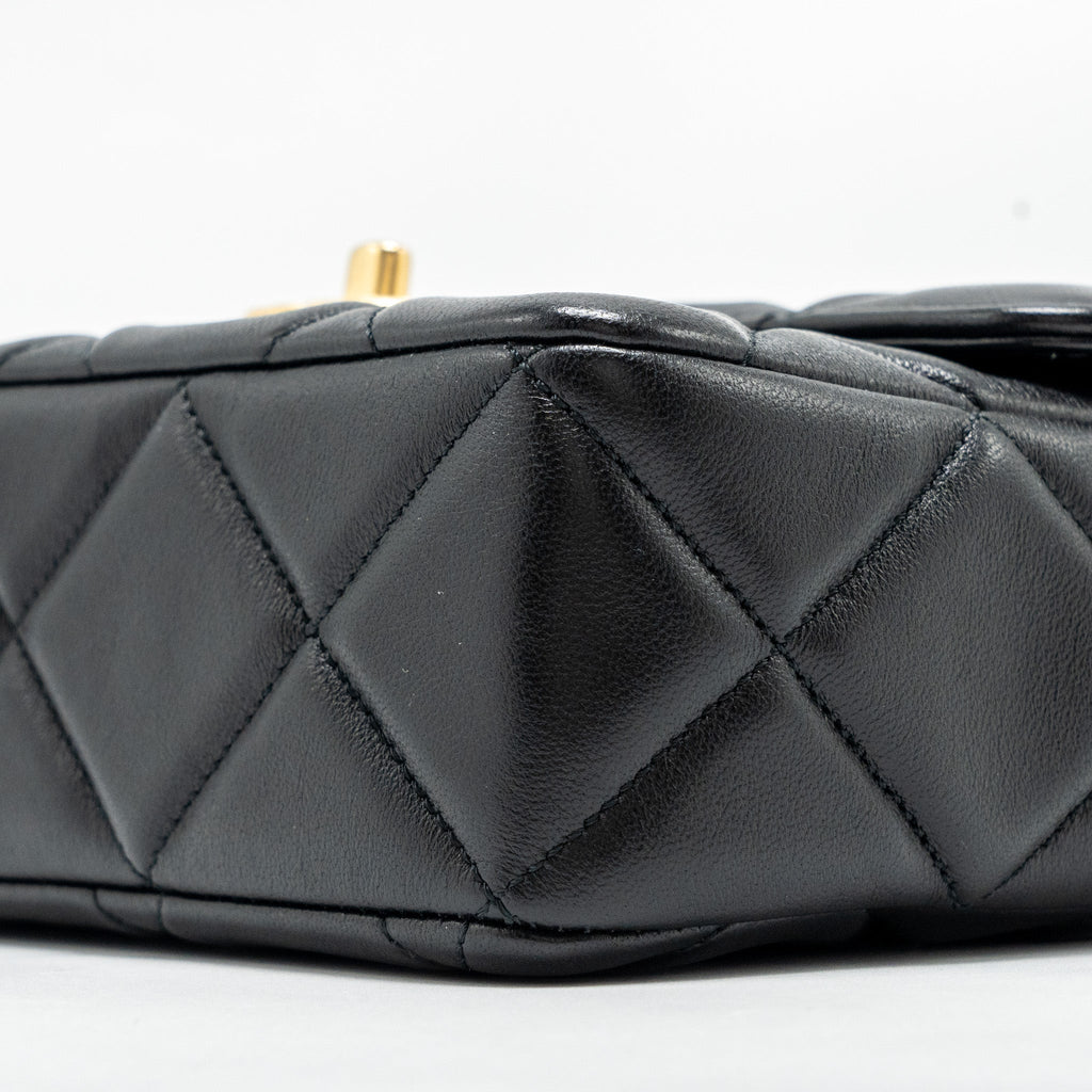 chanel-quilted-mini-flap-bag-with-detailed-chain-lambskin-black-ghw-microchip