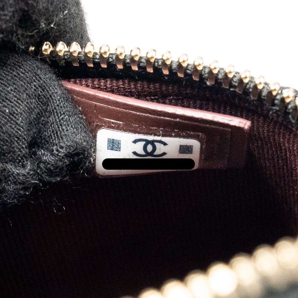 chanel-25p-cc-top-handle-vanity-with-chain-caviar-black-lghwmicrochip-3