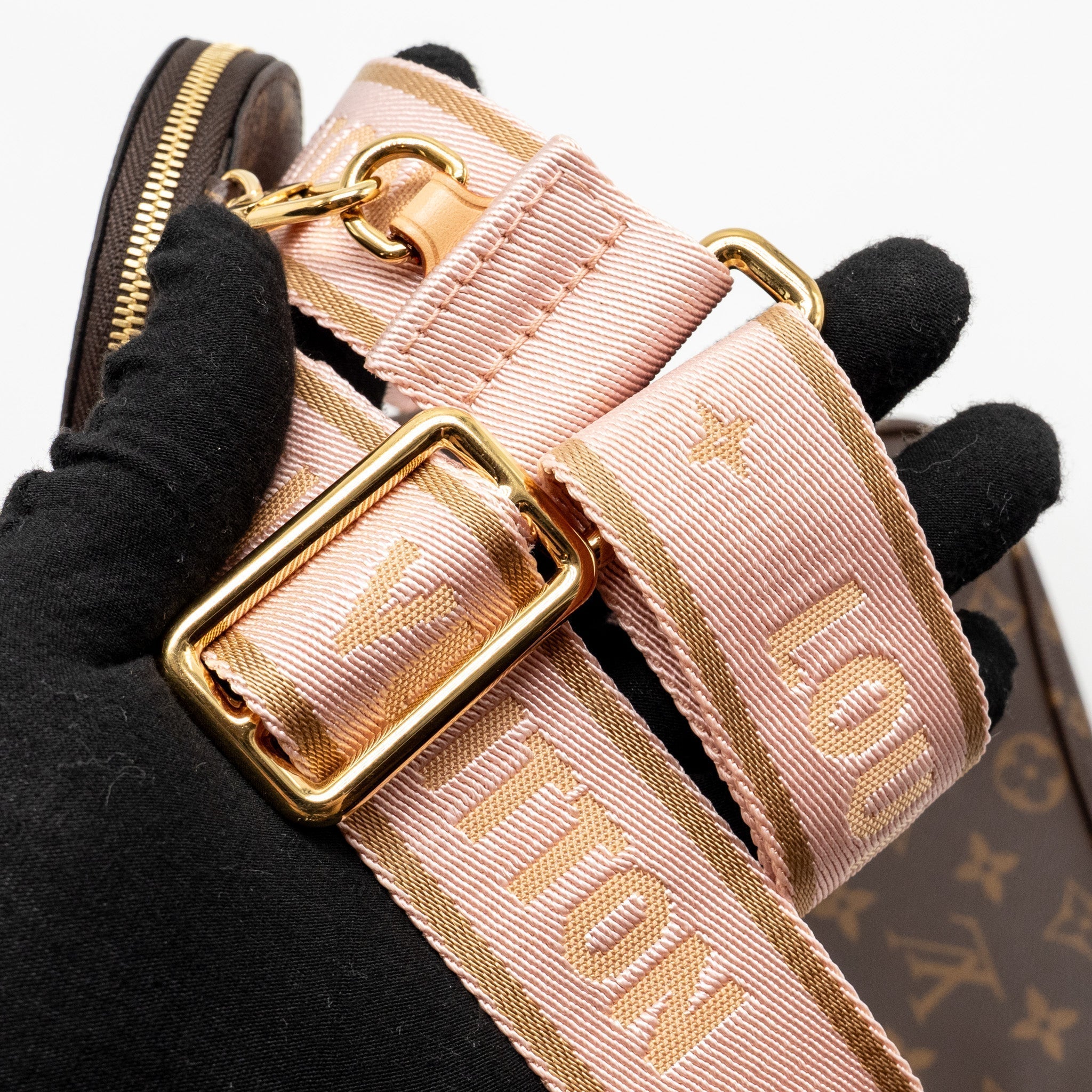 lv-monogram-1
