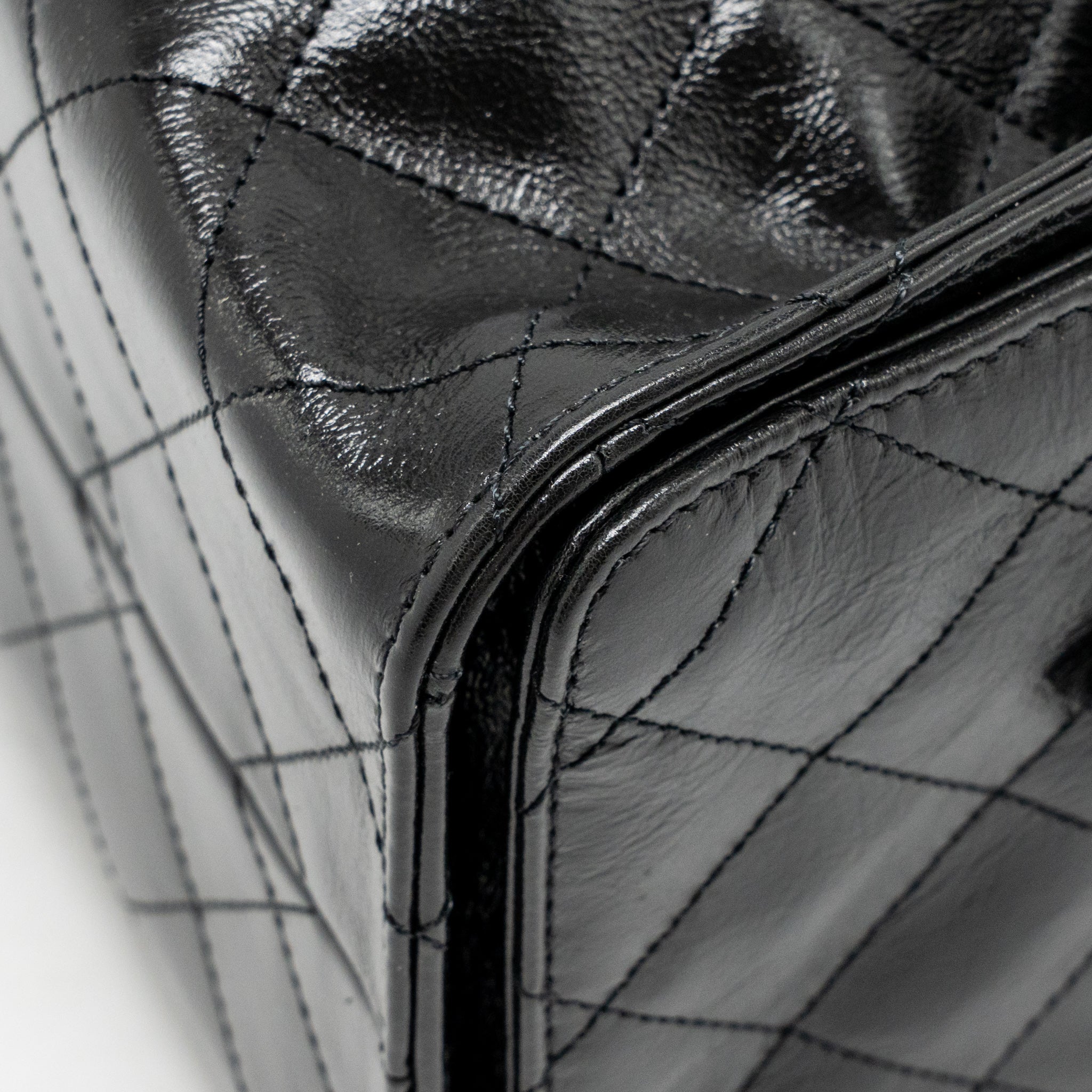 chanel-small-25-bag-crumpled-shiny-calfskin-black-multicolour-hardware-microchip-copy
