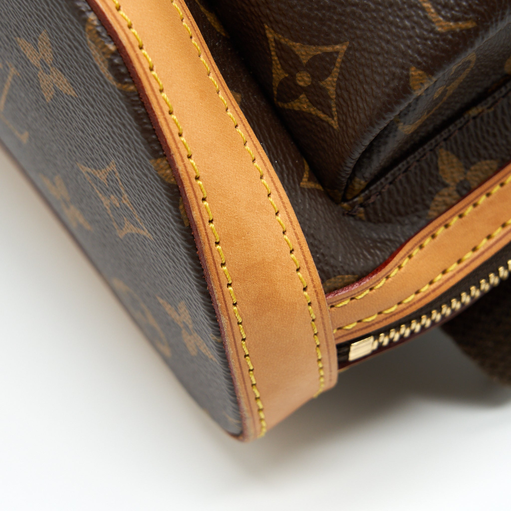louis-vuitton-sac-a-dos-bosphore-backpack-monogram-canvas-ghw