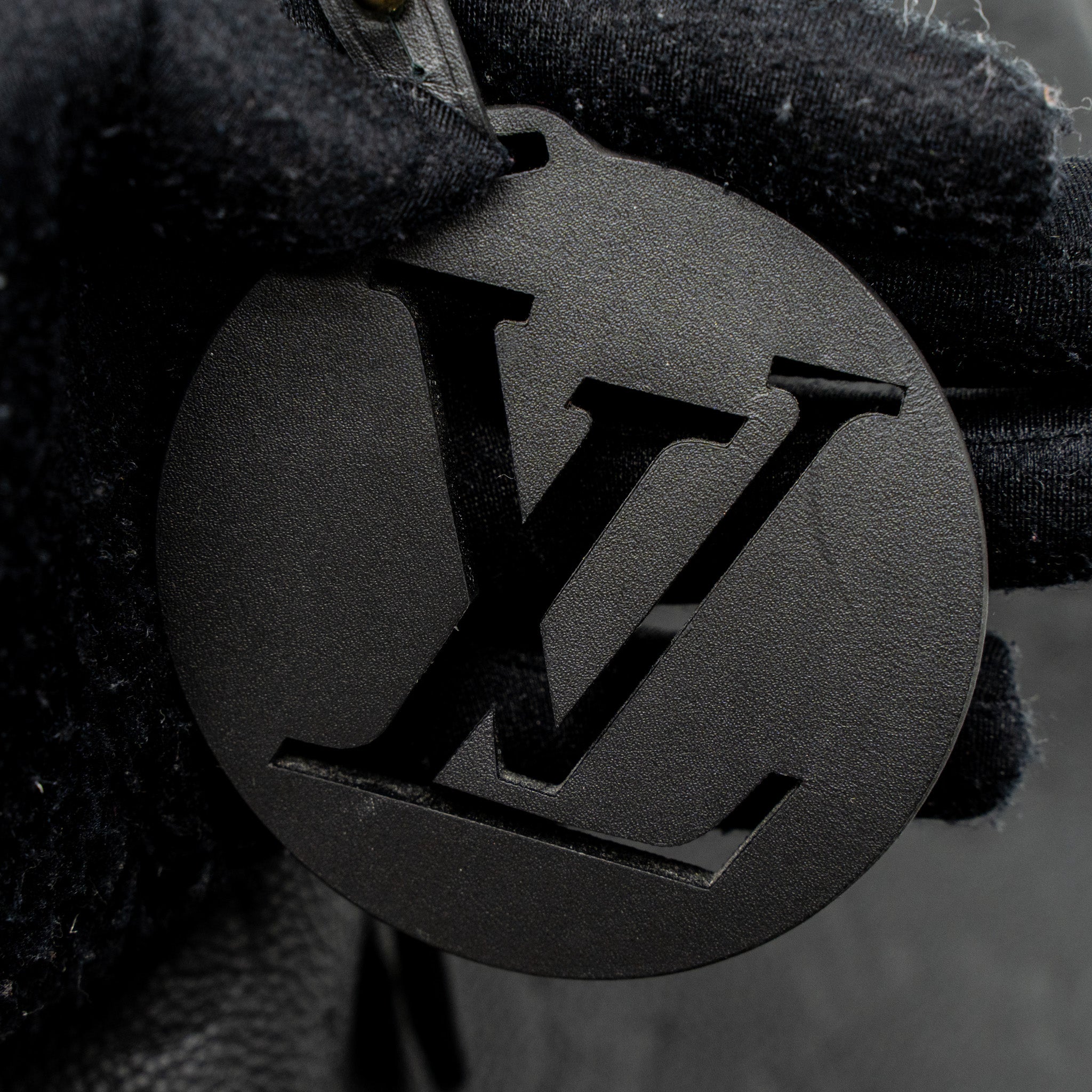 louis-vuitton-montsouris-backpack-monogram-empreinte-black-ghw