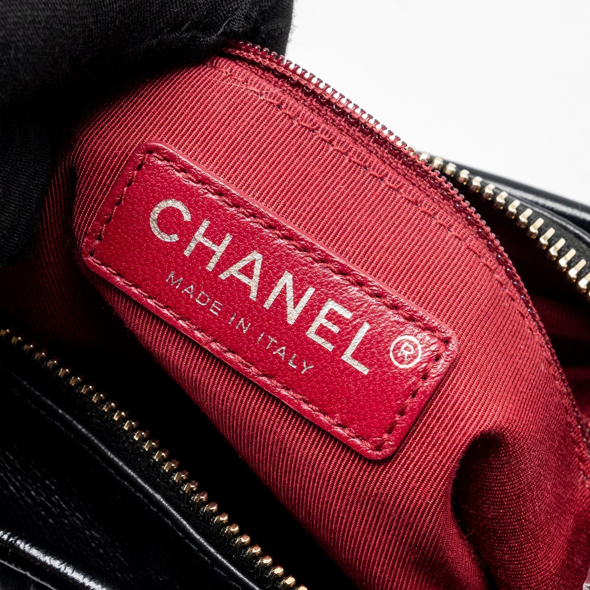chanel-small-gabrielle-hobo-bag-calfskin-black-multicolour-hardware-1