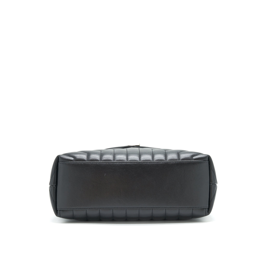 saint-laurent-ysl-lou-lou-in-black-shw
