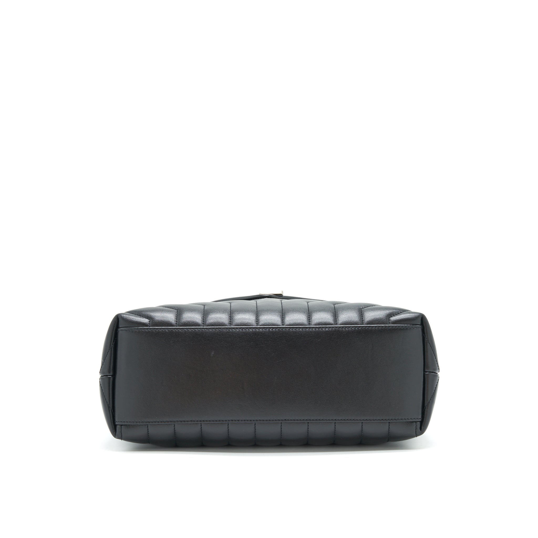 saint-laurent-ysl-lou-lou-in-black-shw