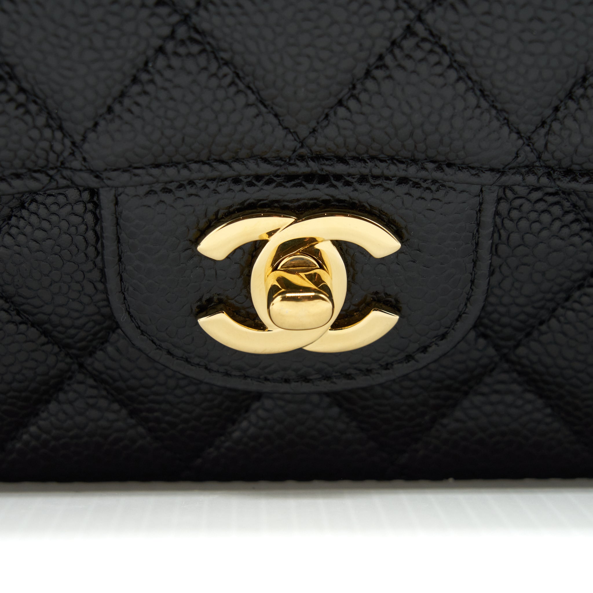 chanel-medium-classic-flap-bag-caviar-black-ghw