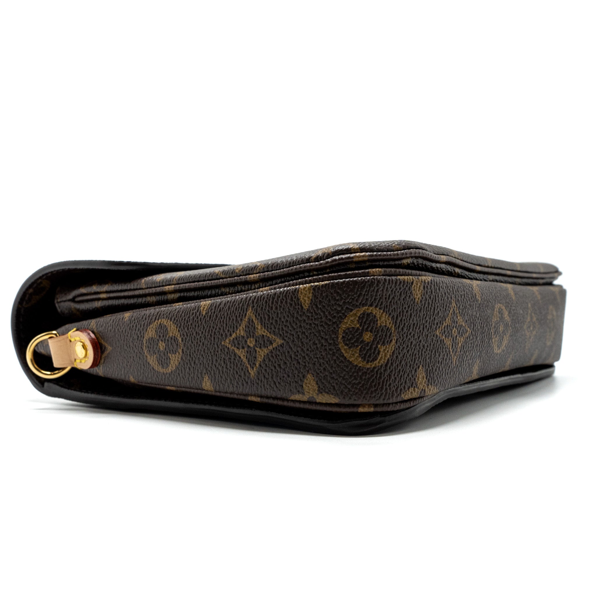 louis-vuitton-pochette-metis-monogram-canvas-ghw-21