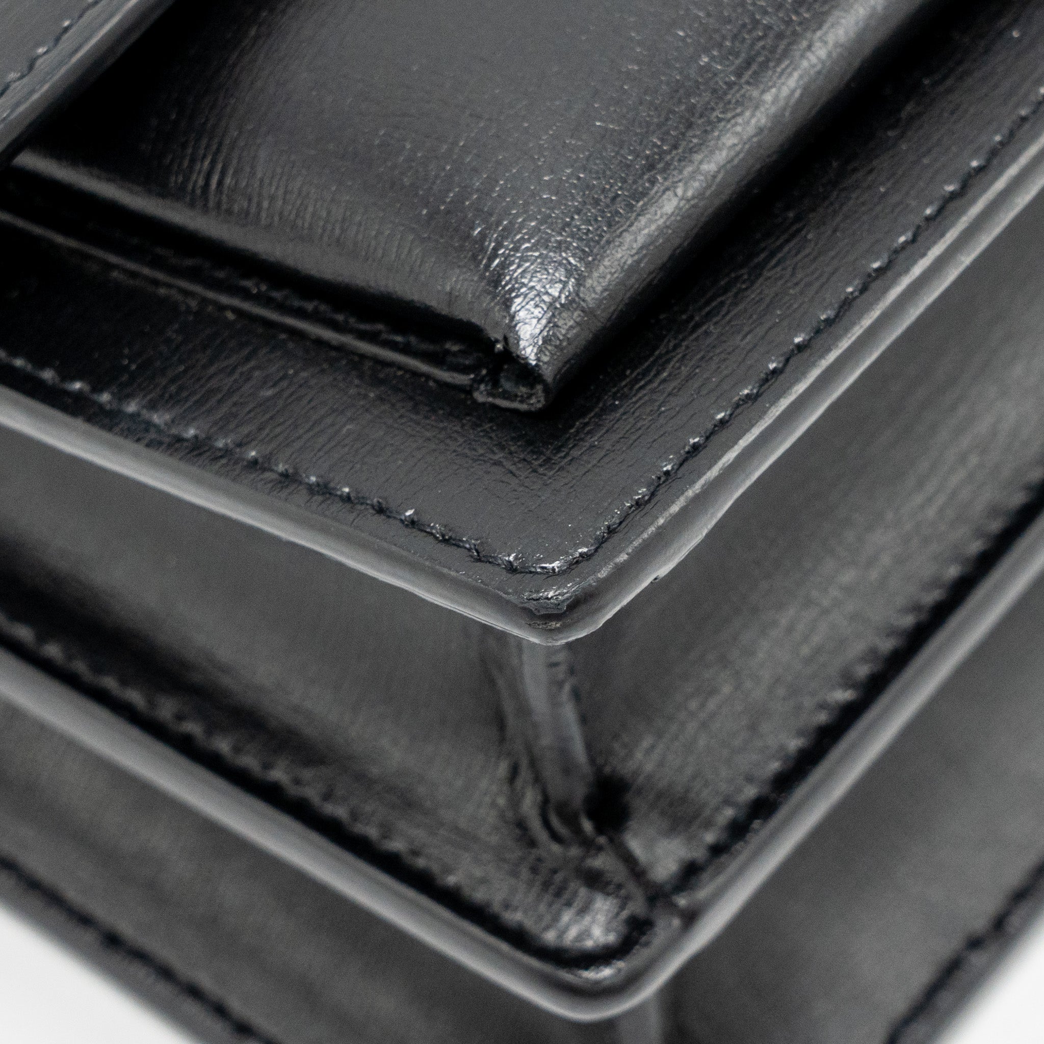 saint-laurent-ysl-medium-sunset-bag-smooth-leather-black-ghw