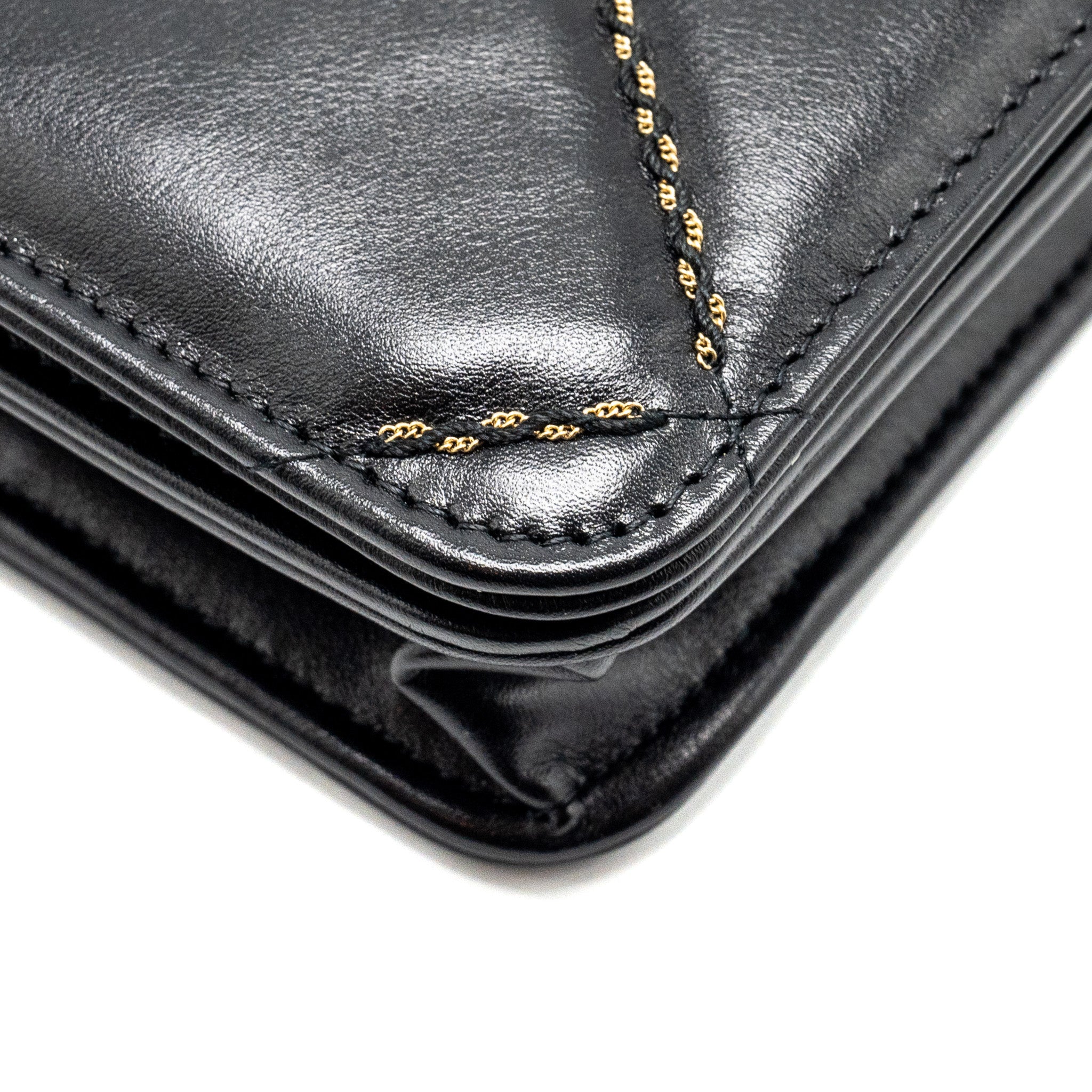 chanel-quilted-wallet-on-chain-shiny-calfskin-black-ghw-microchip-copy