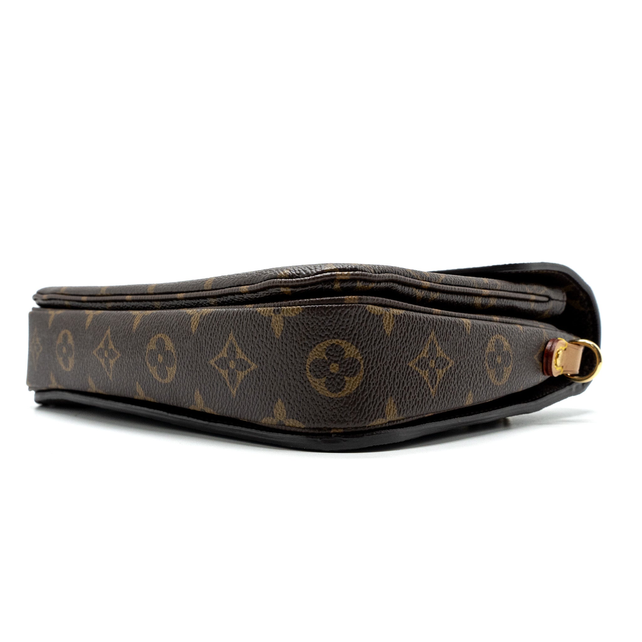 louis-vuitton-pochette-metis-monogram-canvas-ghw-21