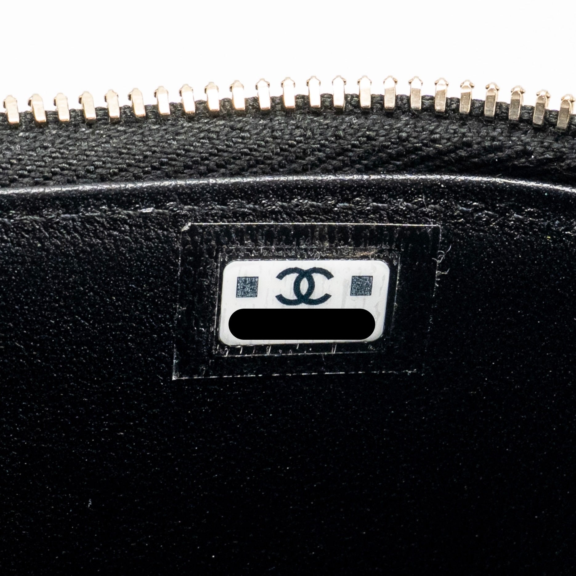 chanel-top-handle-long-vanity-case-lambskin-black-lghw-microchip