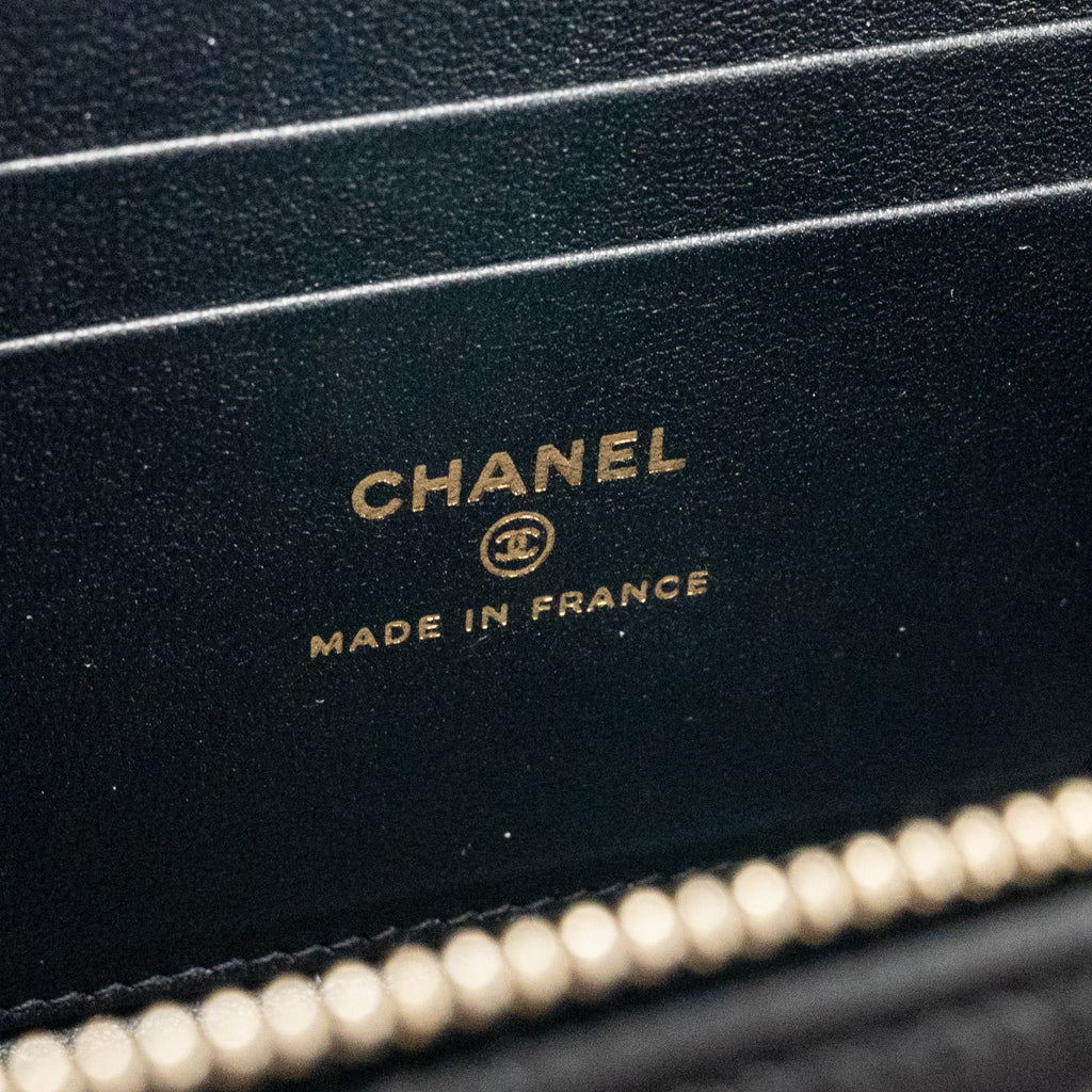 chanel-top-handle-long-vanity-case-lambskin-black-lghw-microchip