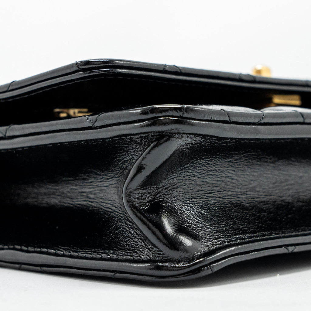 chanel-24a-wallet-on-chain-shiny-calfskin-black-ghw-microchip-copy