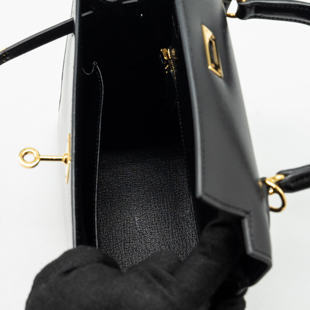 kelly-black
