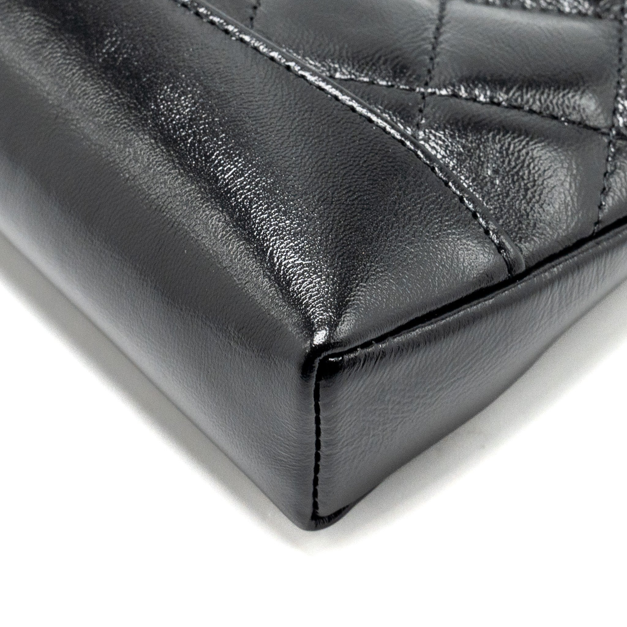 chanel-mini-31-clutch-with-chain-shiny-calfskin-black-lghw