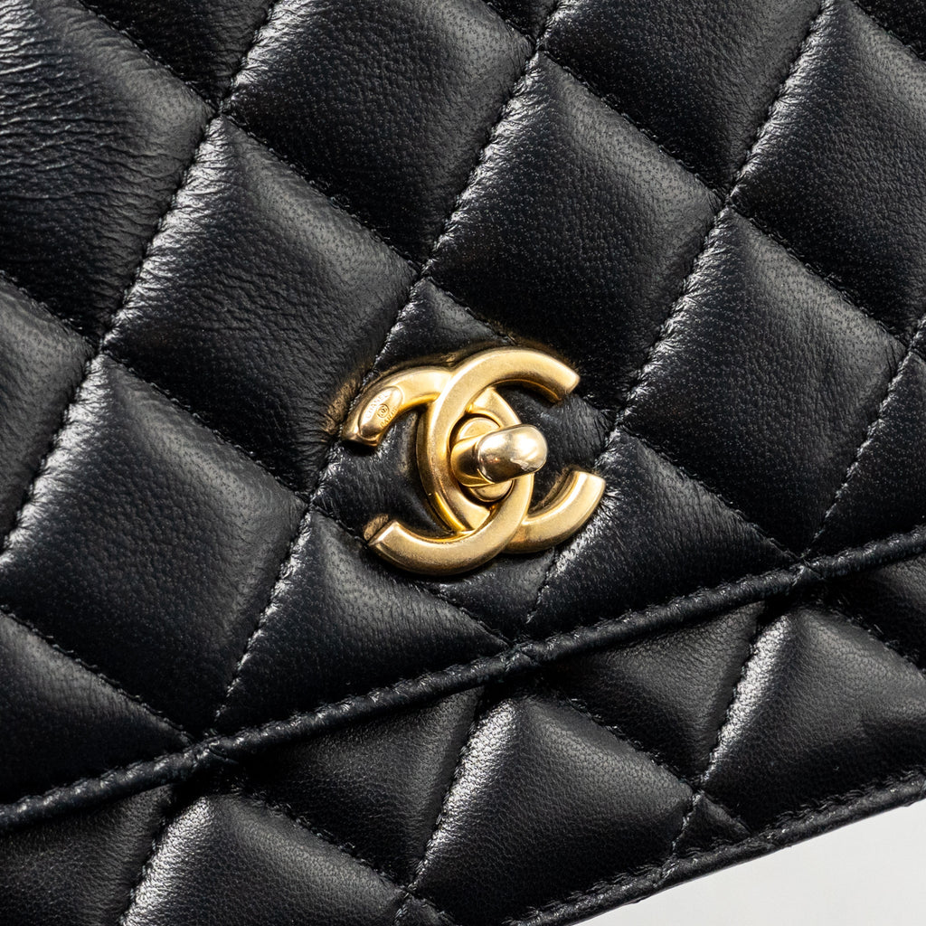 chanel-pearl-crush-wallet-on-chain-lambskin-black-ghw-microchip-copy