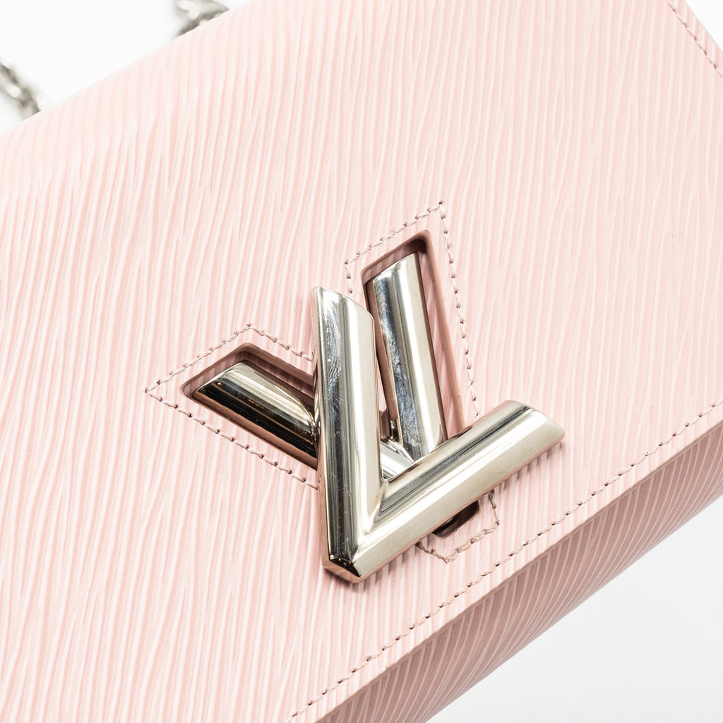 louis-vuitton-twist-chain-pouch-epi-rose-ballerine-shw