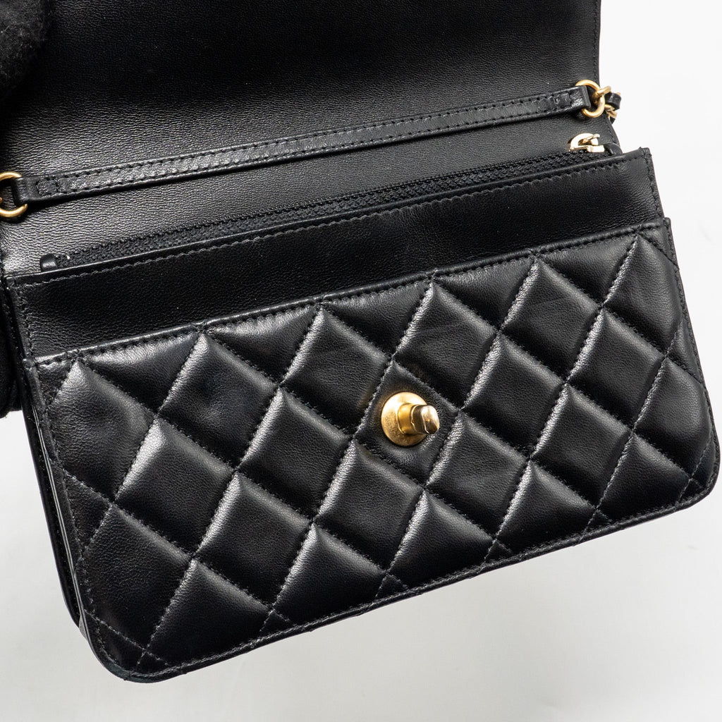 chanel-pearl-crush-wallet-on-chain-lambskin-black-ghw-microchip-copy
