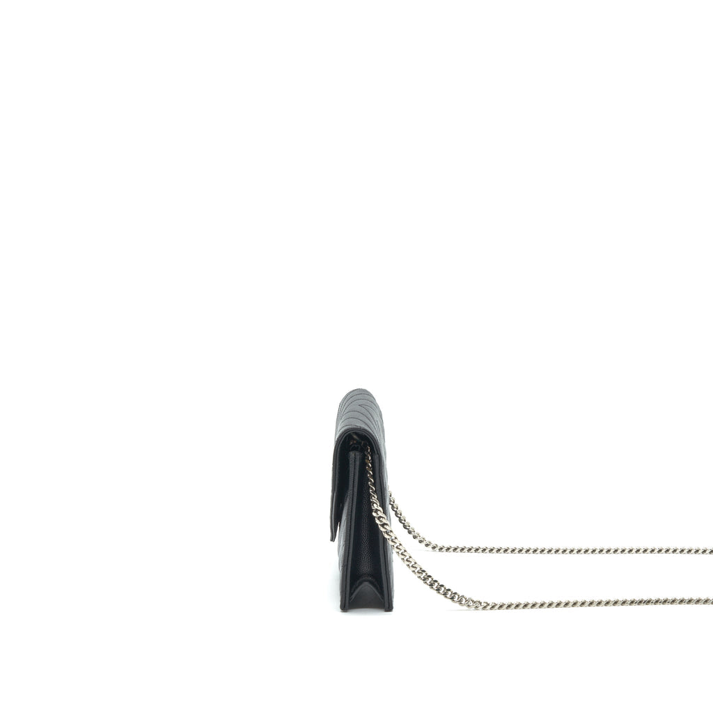 saint-laurent-grained-calfskin-envelope-wallet-on-chain-black-shw