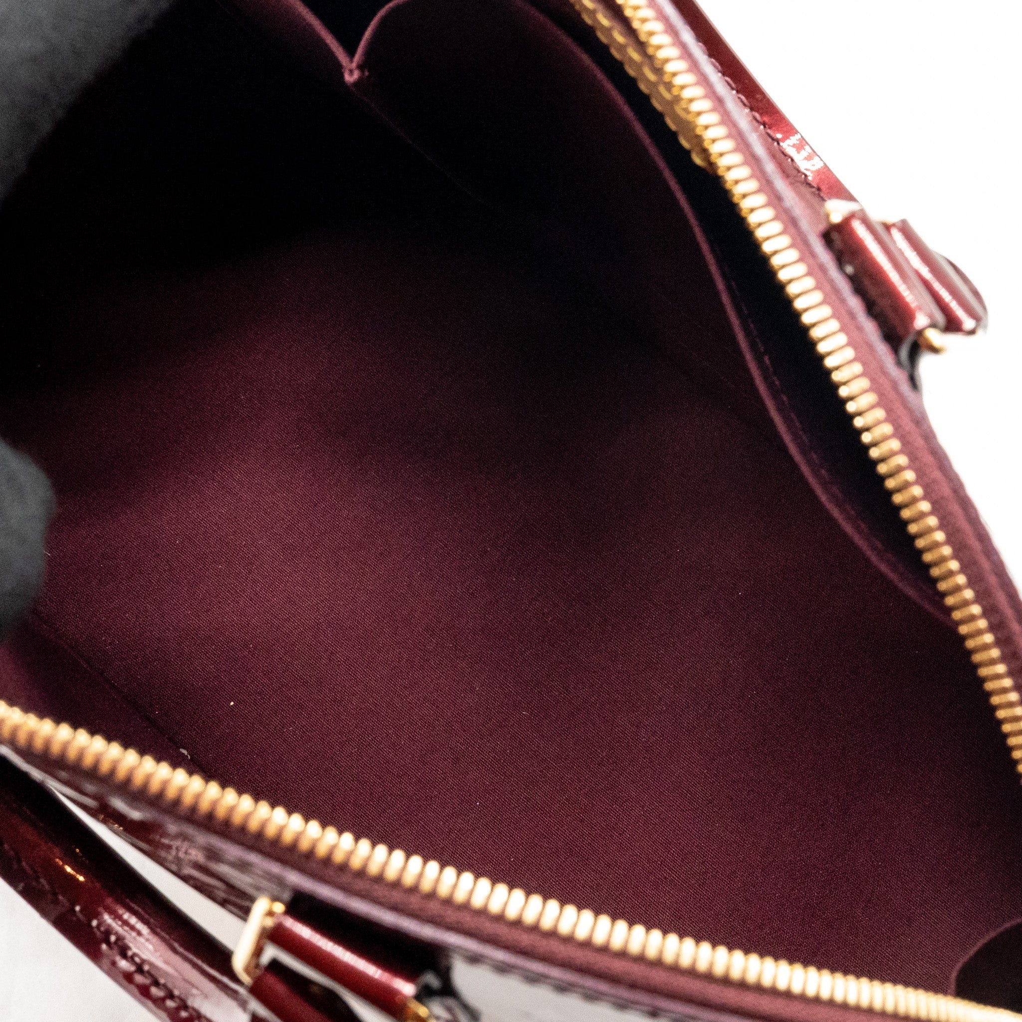 louis-vuitton-alma-pm-patent-leather-amarante-ghw-1