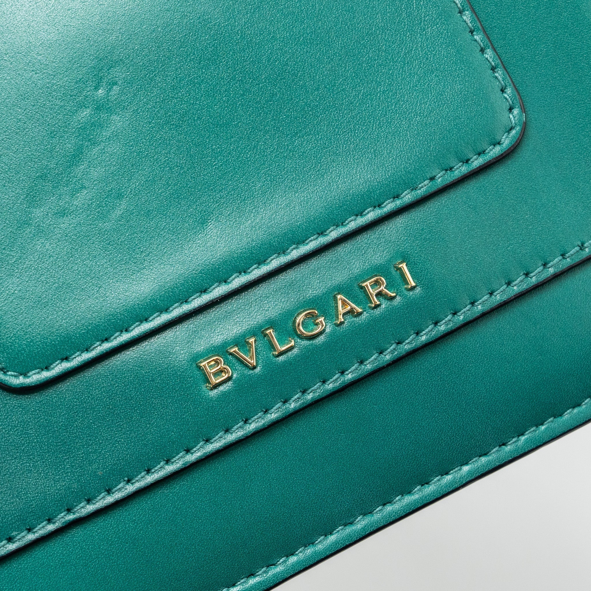bvlgari-serpenti-forever-crossbody-bag-caflskin-green-ghw