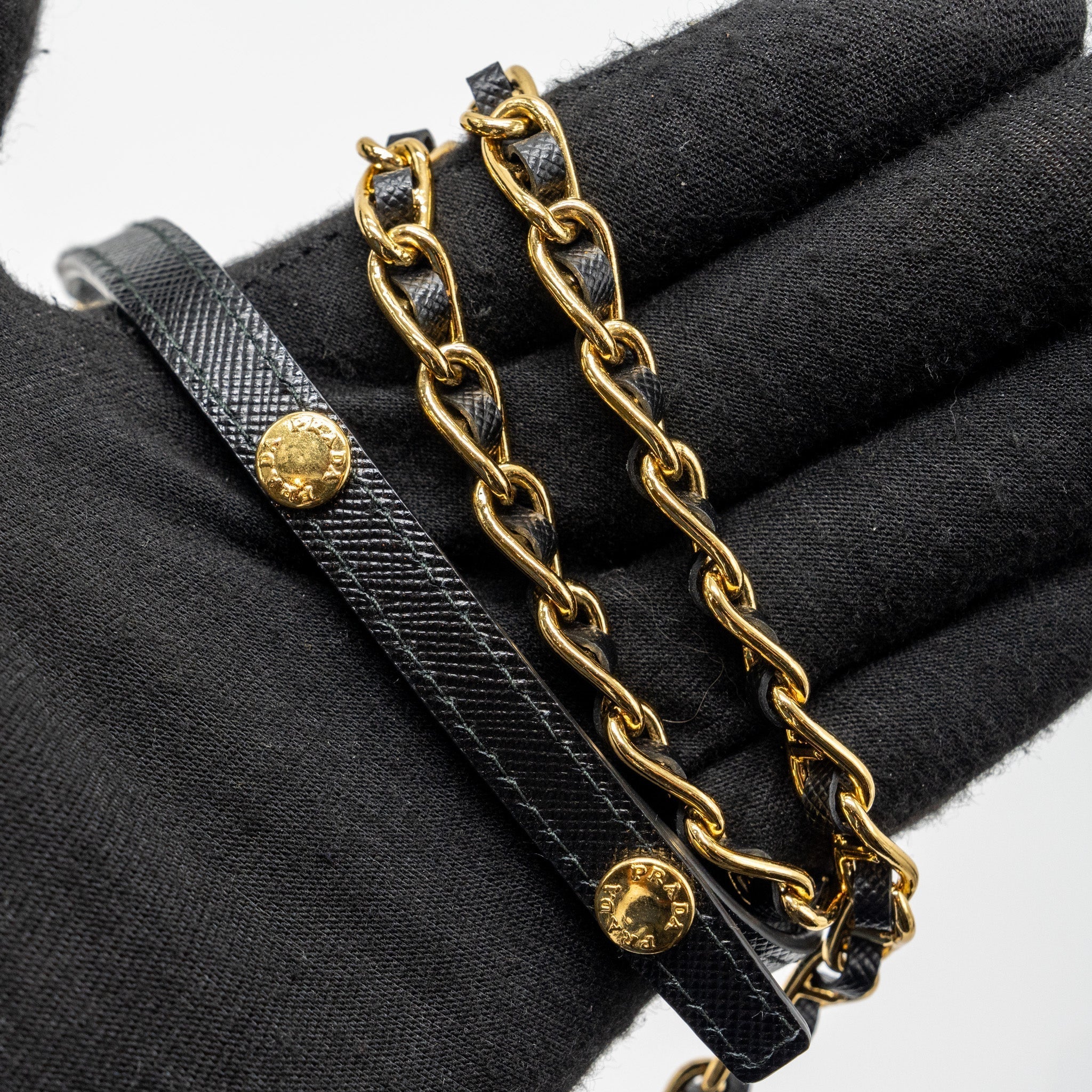 prada-long-wallet-with-chain-saffiano-leahter-black-ghw