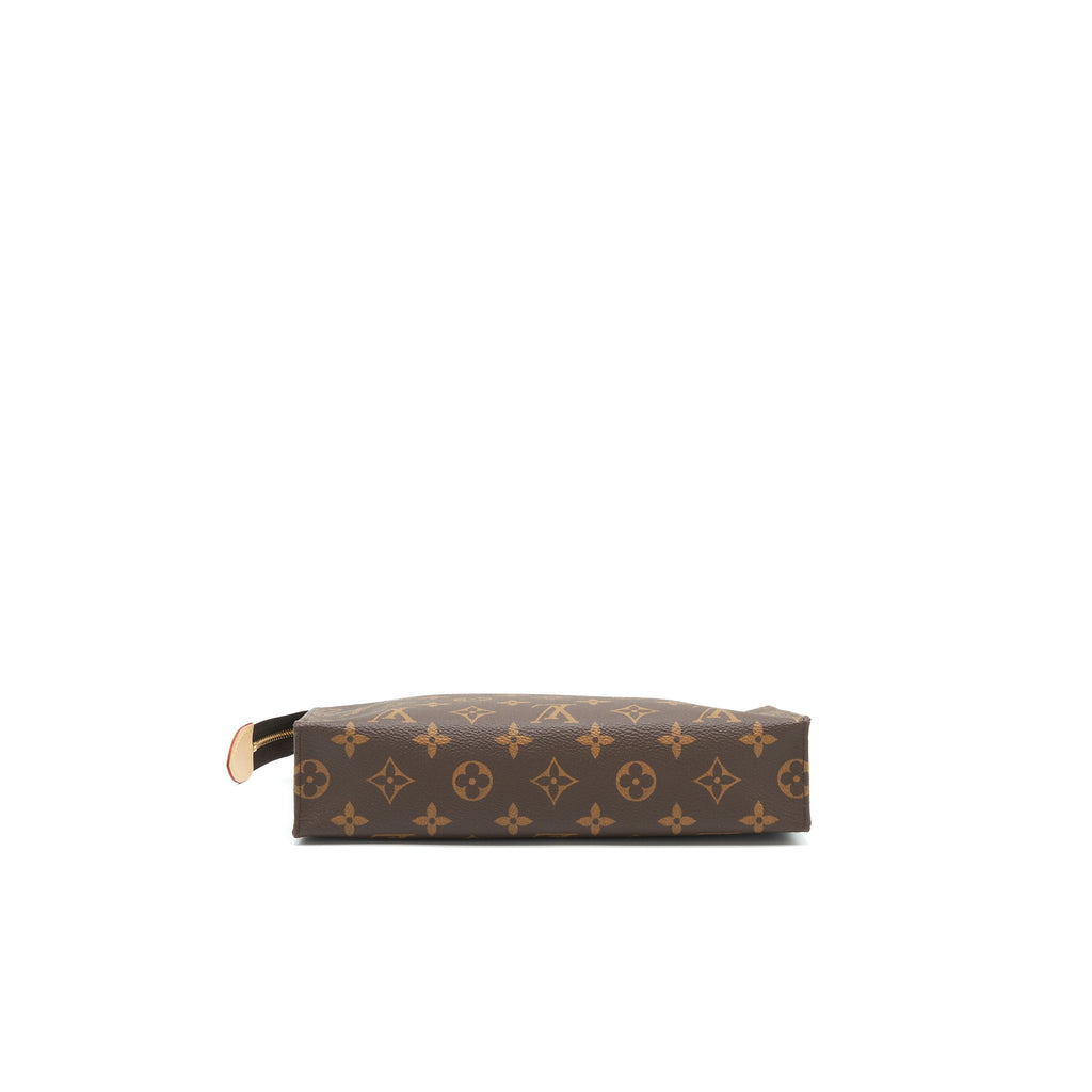 louis-vuitton-toiletry-pochette-monogram-canvas-year2020