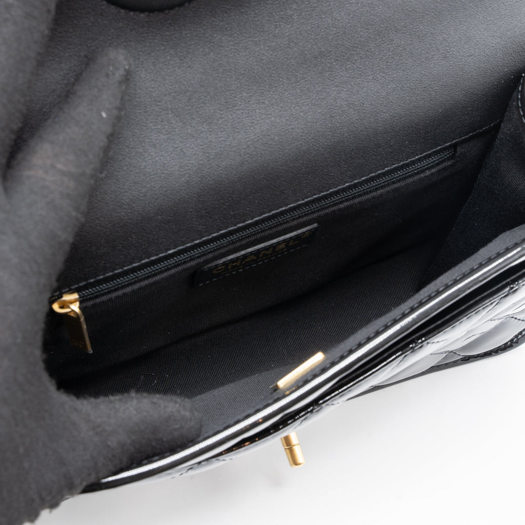 chanel-22k-top-handle-messenger-bag-patent-black-brushed-ghw-microchip