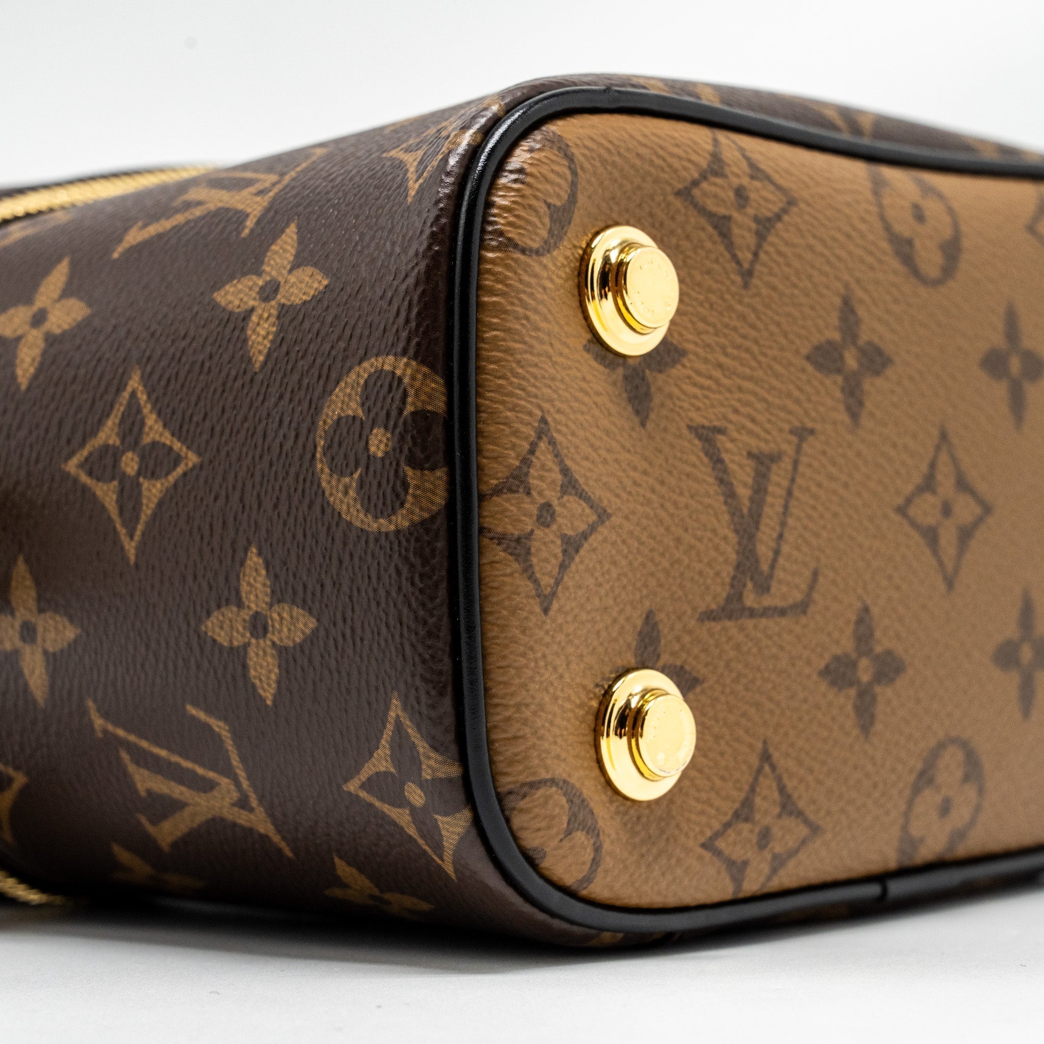 louis-vuitton-vanity-case-pm-monogram-reverse-canvas-ghw