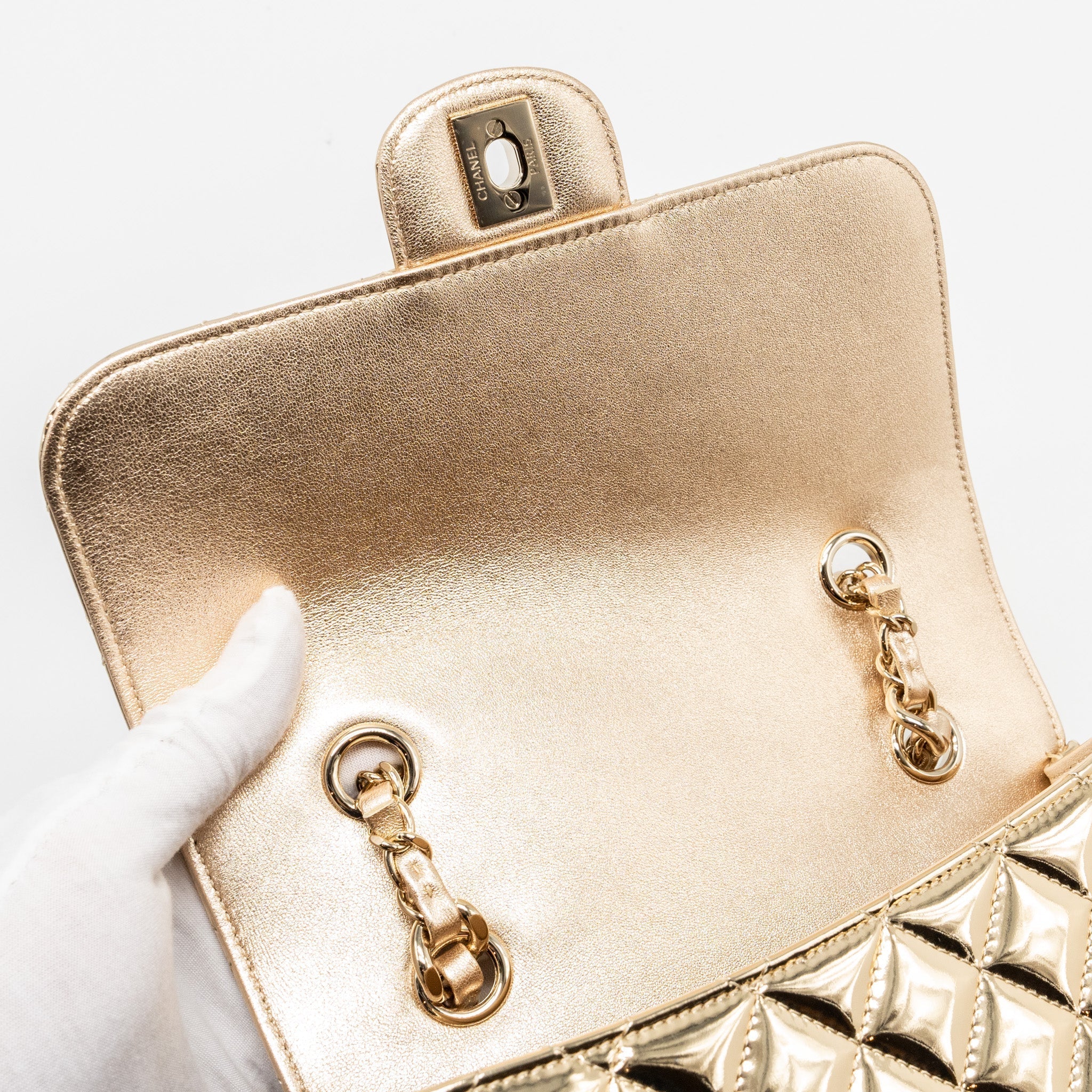 chanel-24c-backpack-with-star-patent-gold-lghw-microchip-1