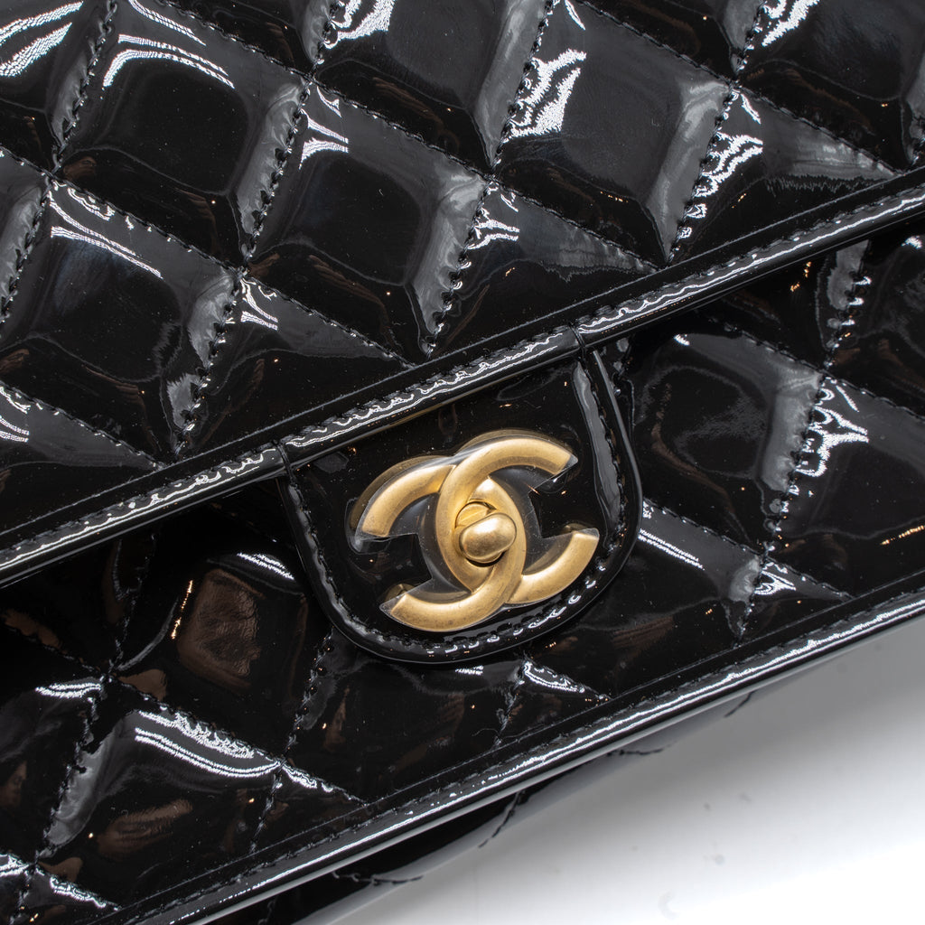chanel-22k-top-handle-messenger-bag-patent-black-brushed-ghw-microchip